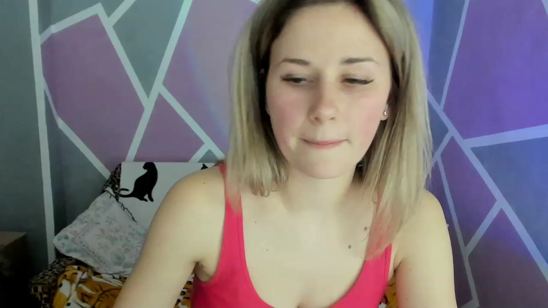 Gallery image thumbnail from Blondie_Star's myfreecams stream on, 03/14/2023, 17:46 image 14 of 20