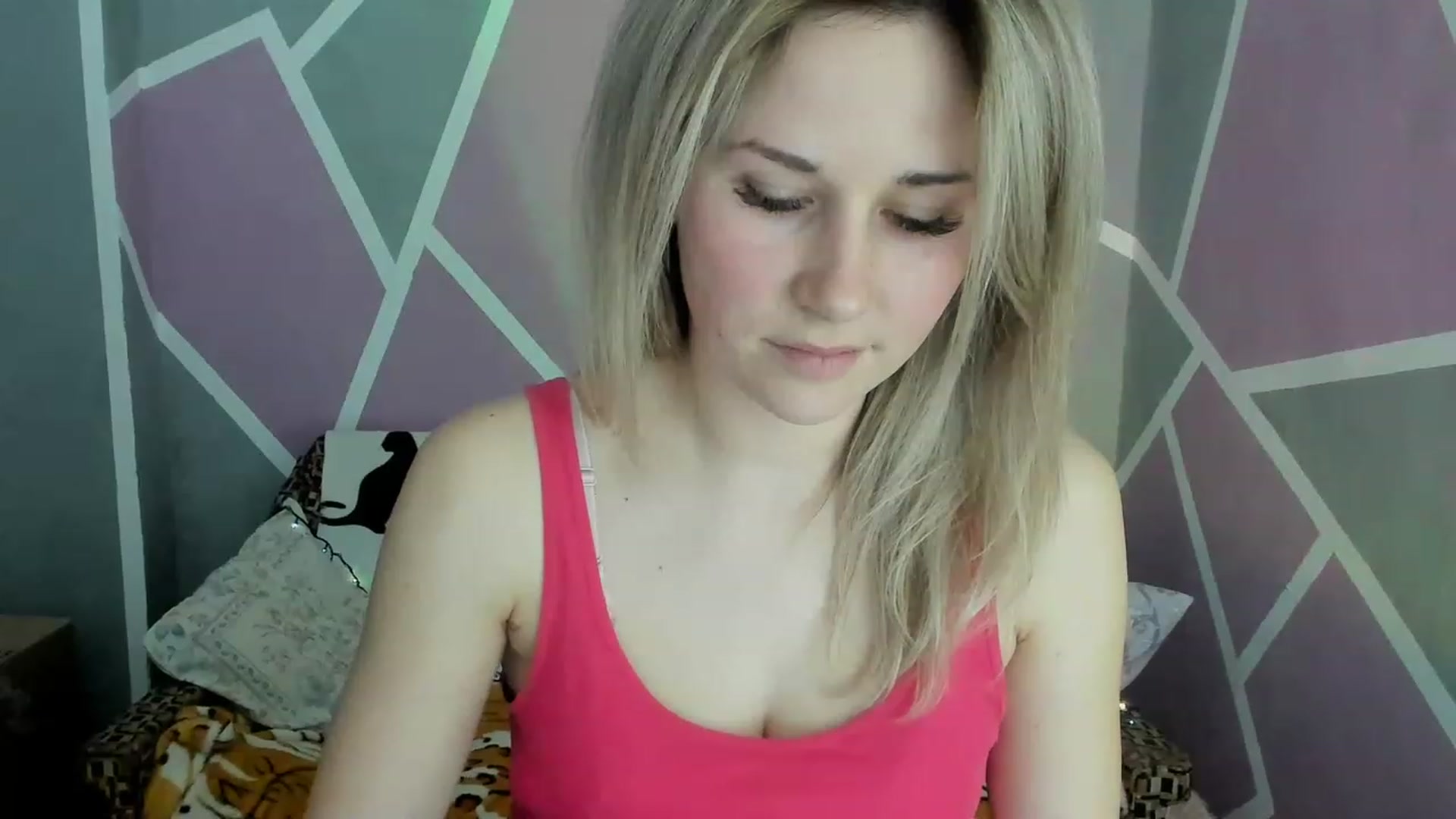 Gallery image thumbnail from Blondie_Star's myfreecams stream on, 03/14/2023, 17:46 image 19 of 20