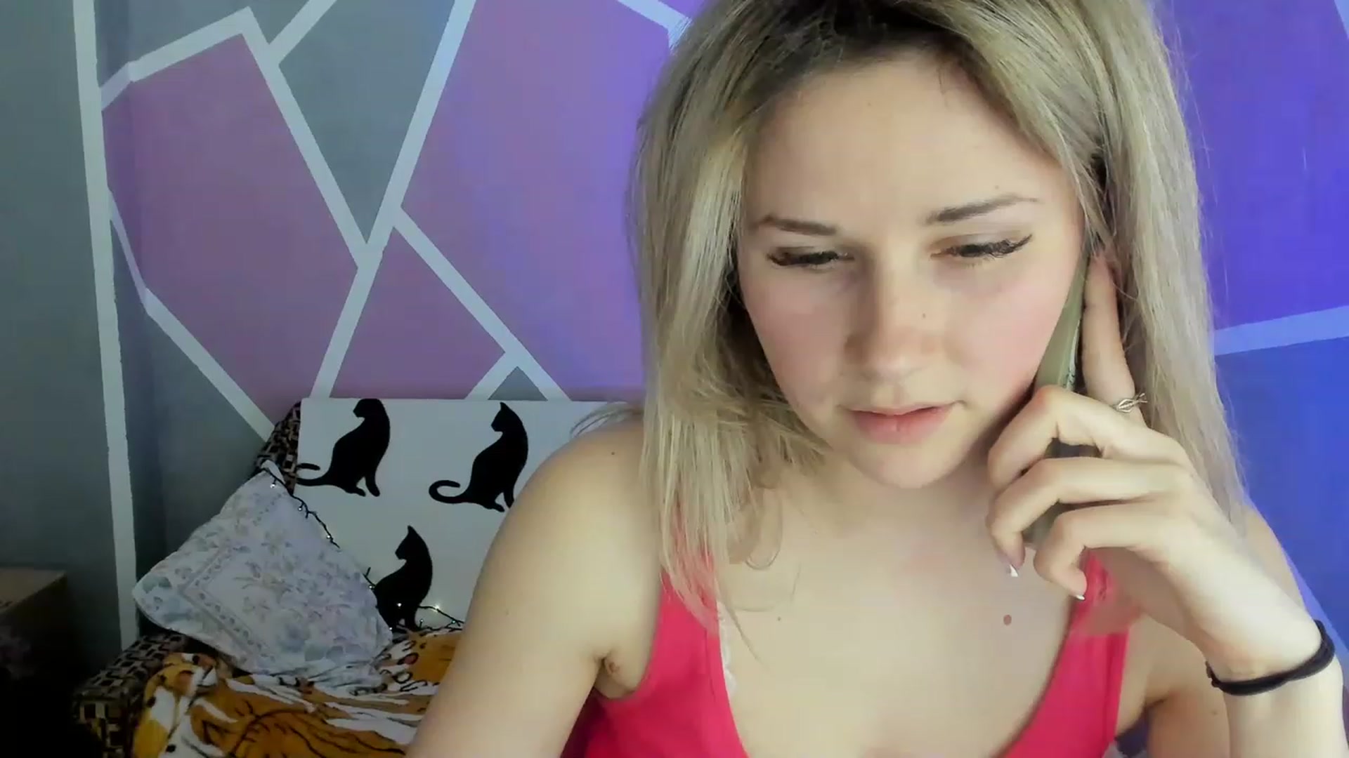 Gallery image thumbnail from Blondie_Star's myfreecams stream on, 03/14/2023, 17:46 image 16 of 20