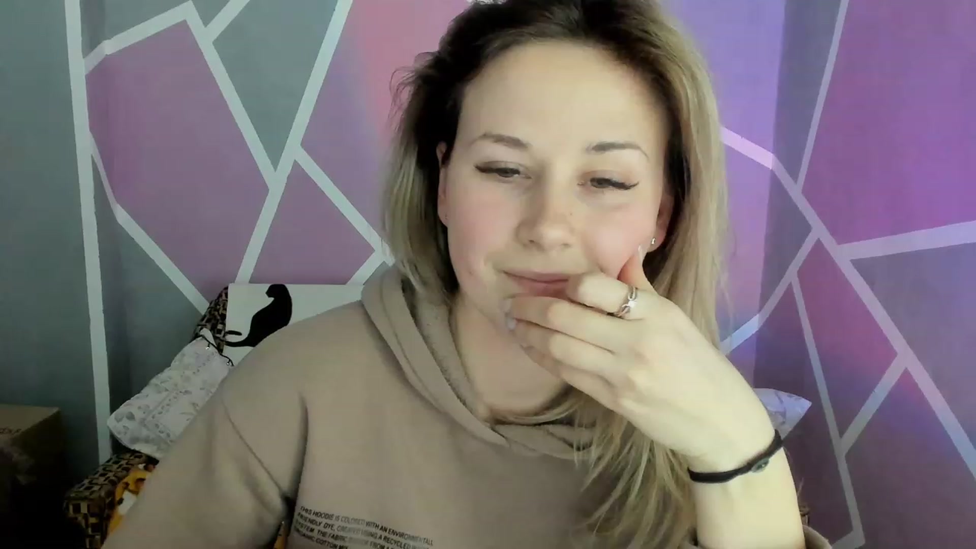 Gallery image thumbnail from Blondie_Star's myfreecams stream on, 03/16/2023, 15:10 image 19 of 20