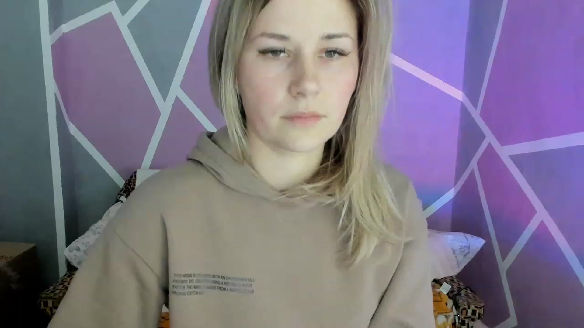 Gallery image thumbnail from Blondie_Star's myfreecams stream on, 03/16/2023, 15:10 image 15 of 20