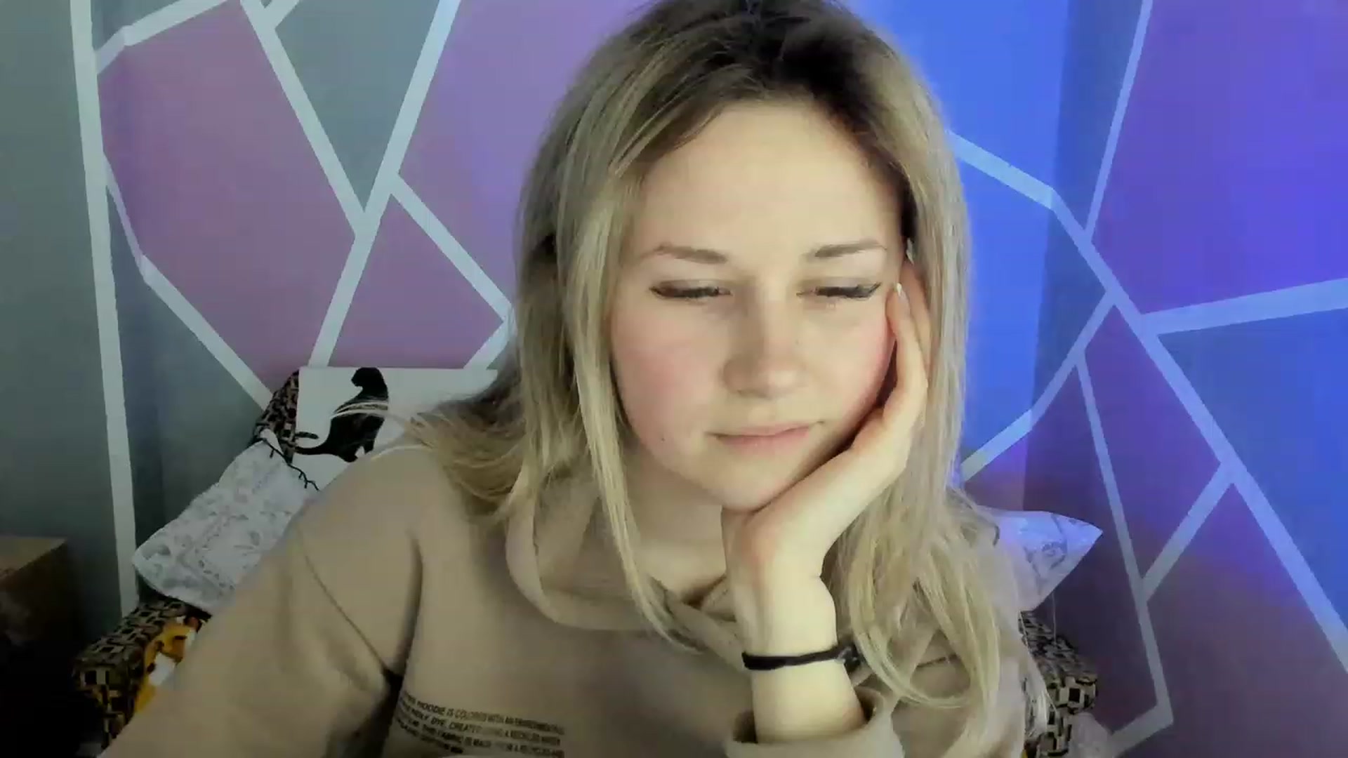 Gallery image thumbnail from Blondie_Star's myfreecams stream on, 03/16/2023, 15:54 image 20 of 20
