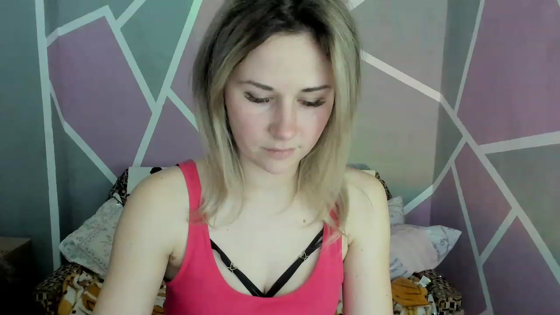 Gallery image thumbnail from Blondie_Star's myfreecams stream on, 03/17/2023, 15:31 image 14 of 20