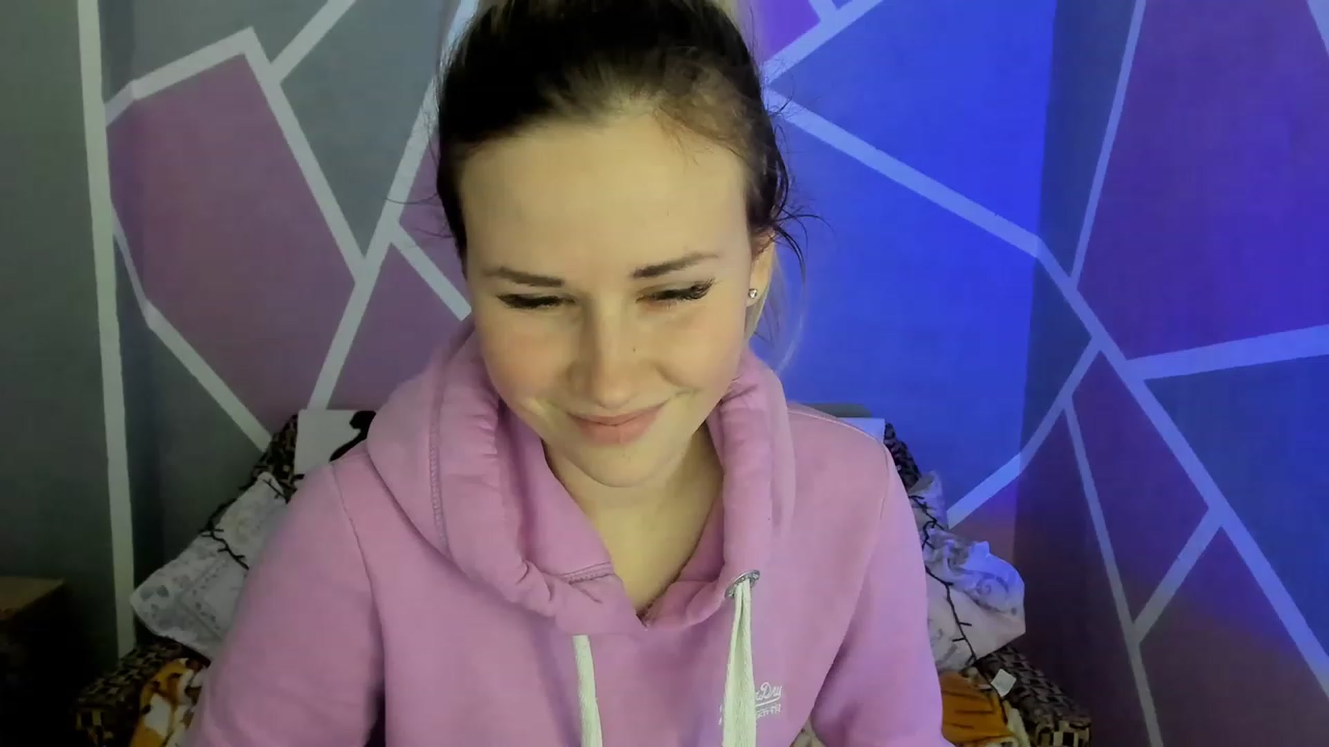 Gallery image thumbnail from Blondie_Star's myfreecams stream on, 03/19/2023, 16:46 image 12 of 20