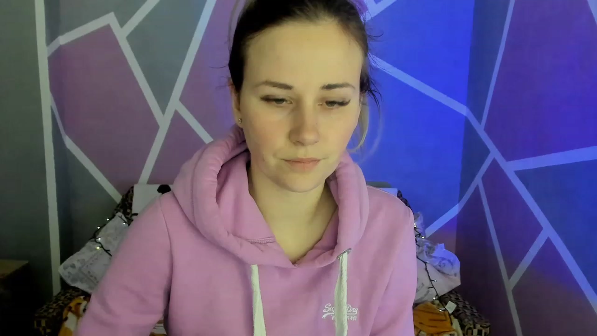 Gallery image thumbnail from Blondie_Star's myfreecams stream on, 03/19/2023, 16:46 image 7 of 20