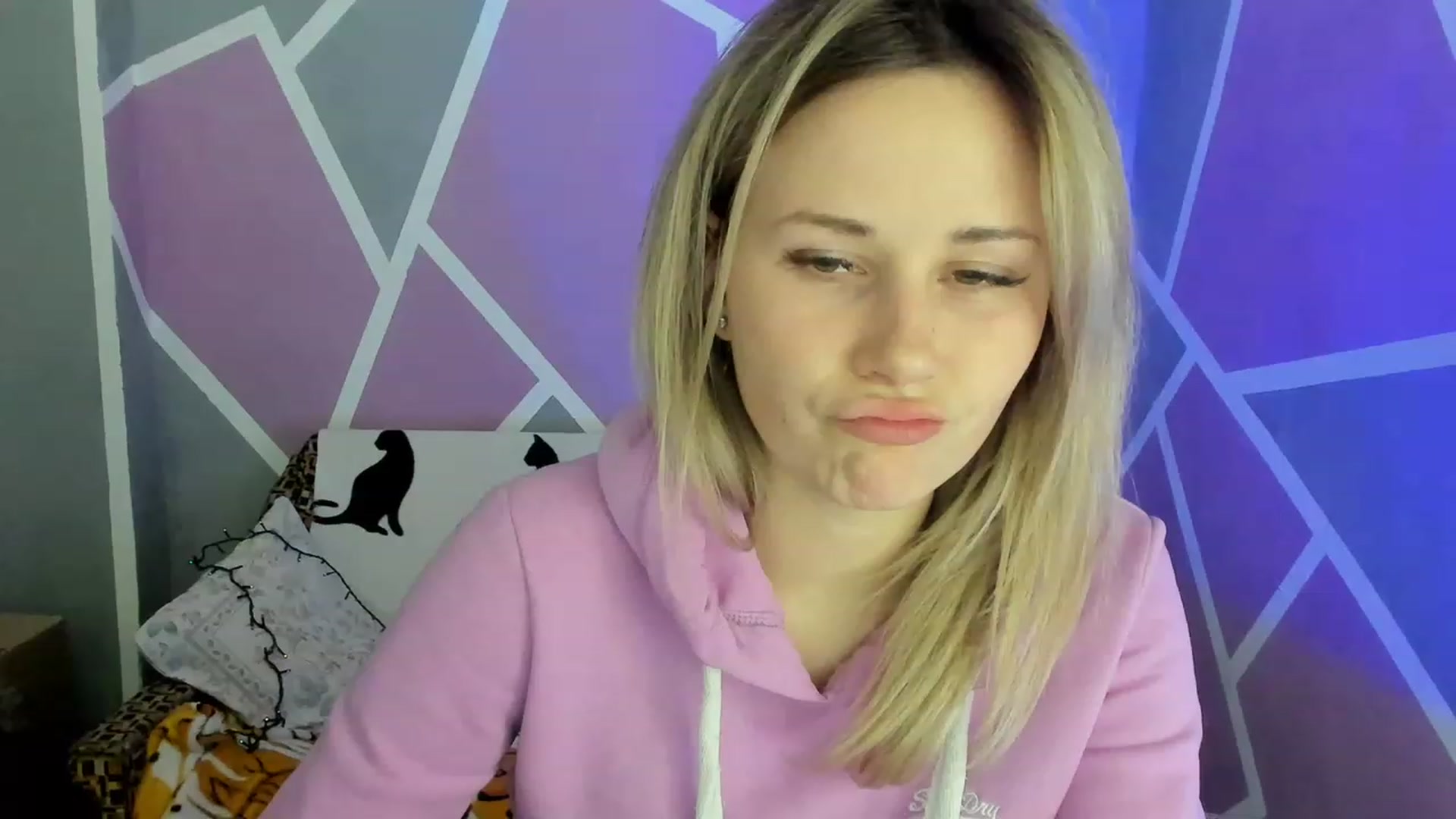 Gallery image thumbnail from Blondie_Star's myfreecams stream on, 03/23/2023, 16:30 image 20 of 20