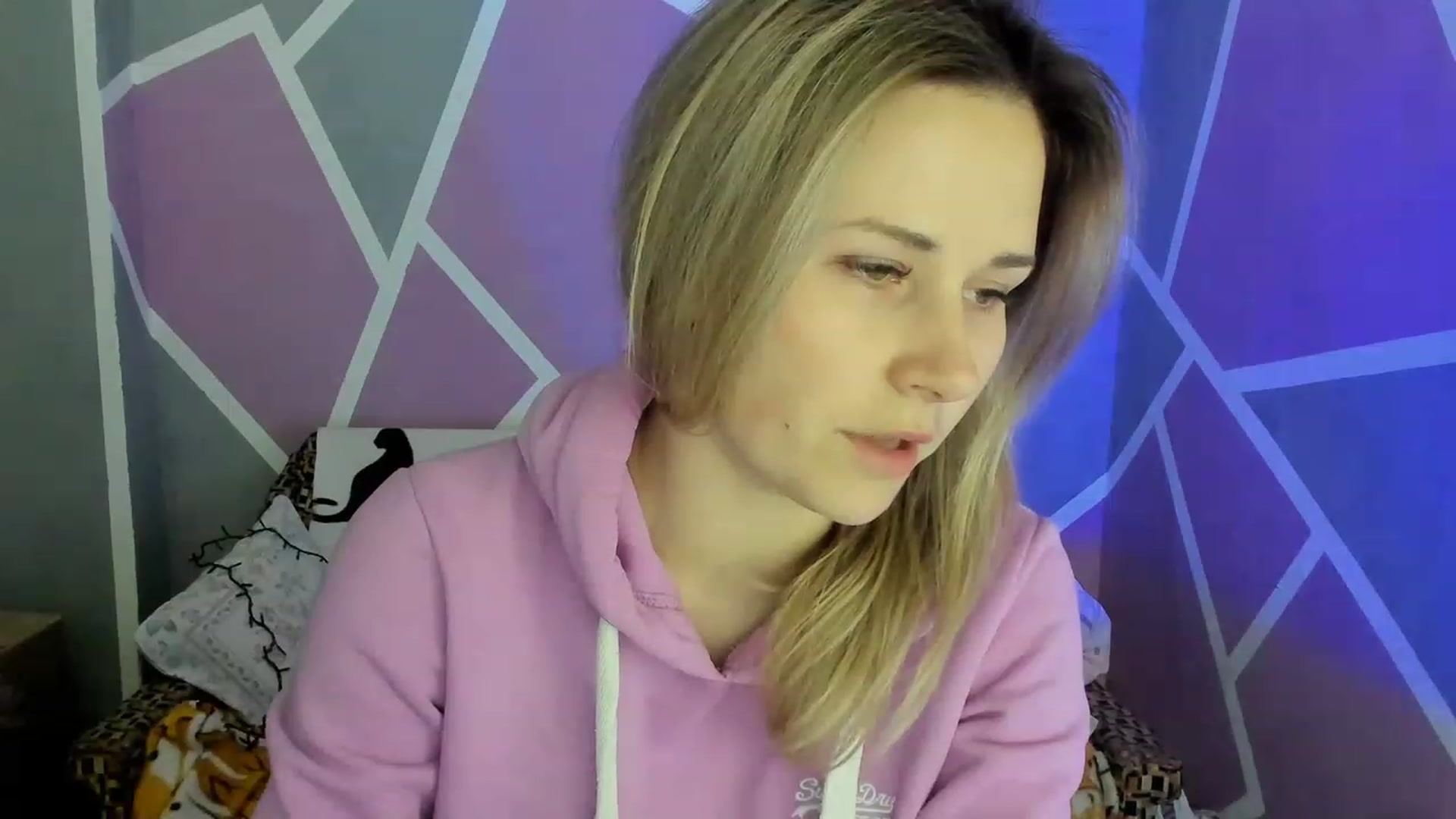 Gallery image thumbnail from Blondie_Star's myfreecams stream on, 03/23/2023, 16:30 image 3 of 20