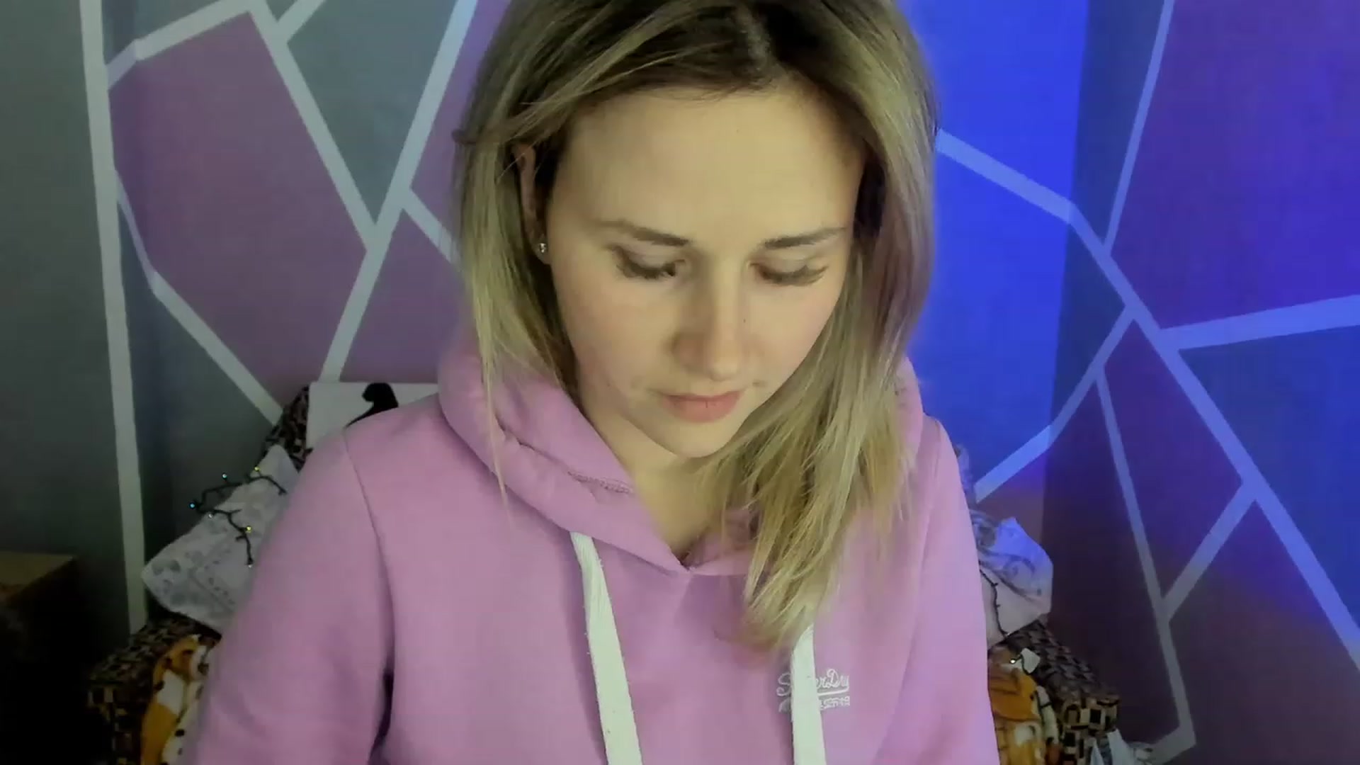 Gallery image thumbnail from Blondie_Star's myfreecams stream on, 03/23/2023, 17:27 image 11 of 20