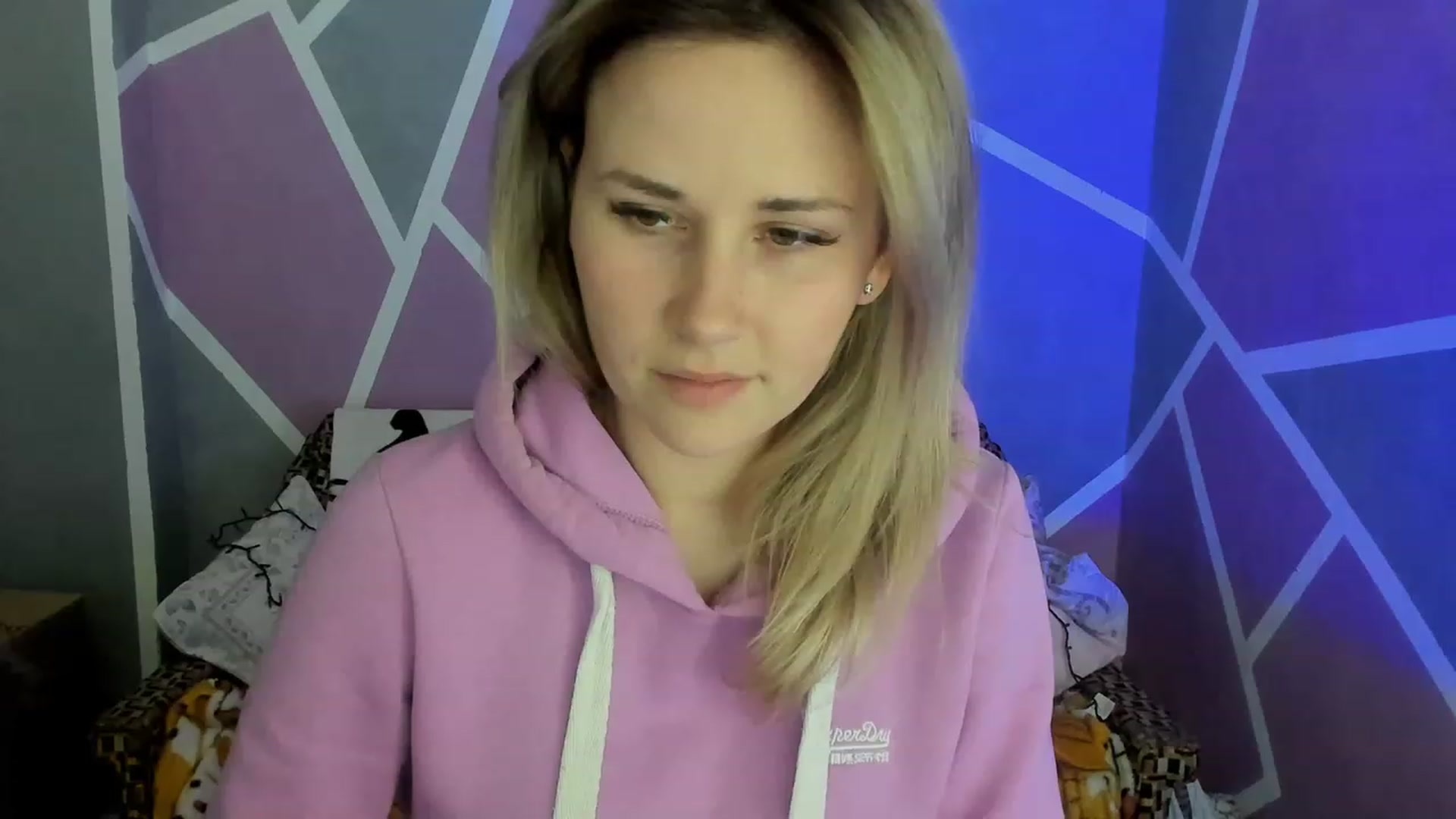 Gallery image thumbnail from Blondie_Star's myfreecams stream on, 03/23/2023, 17:27 image 3 of 20