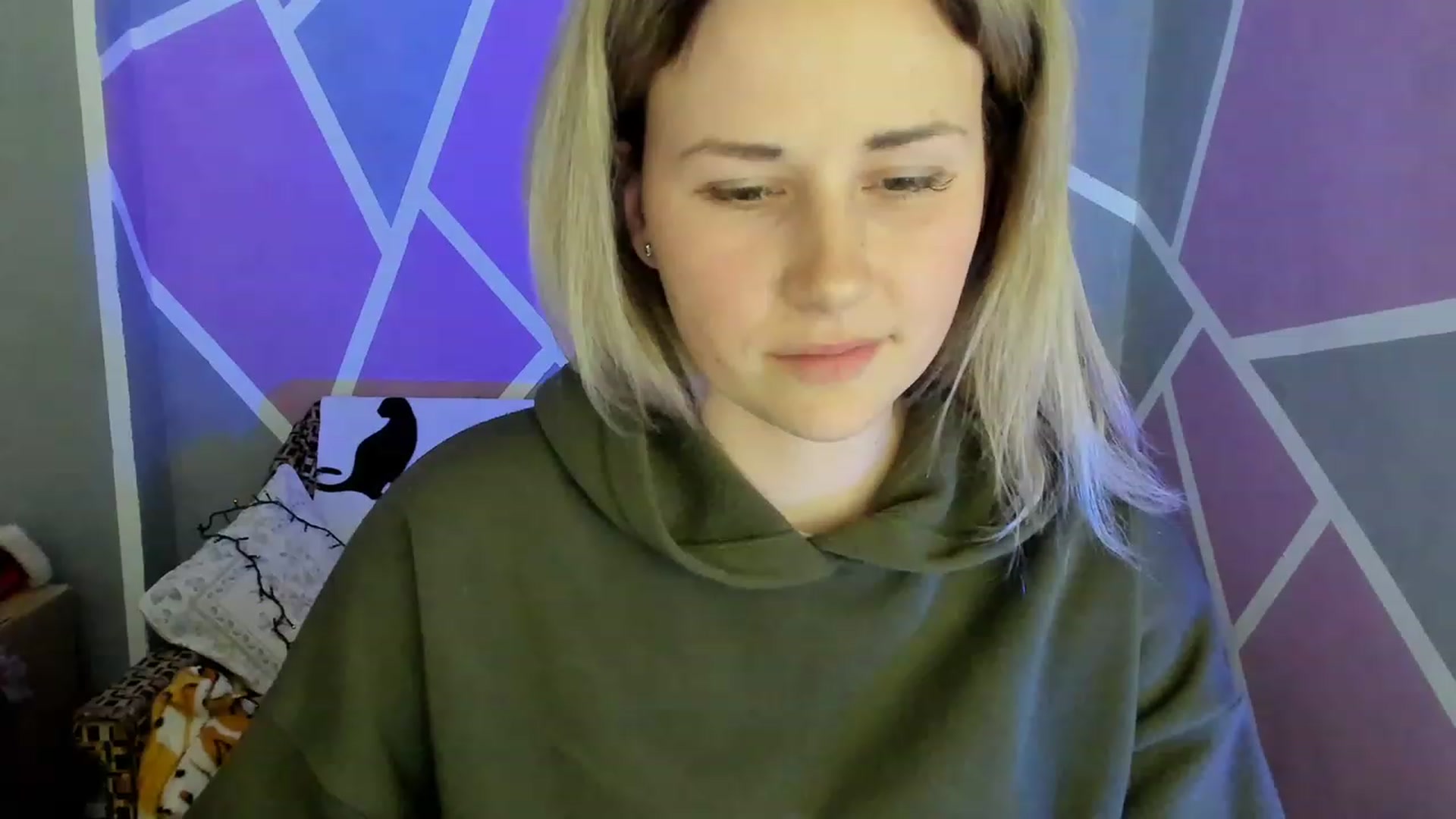 Gallery image thumbnail from Blondie_Star's myfreecams stream on, 03/30/2023, 16:23 image 19 of 20