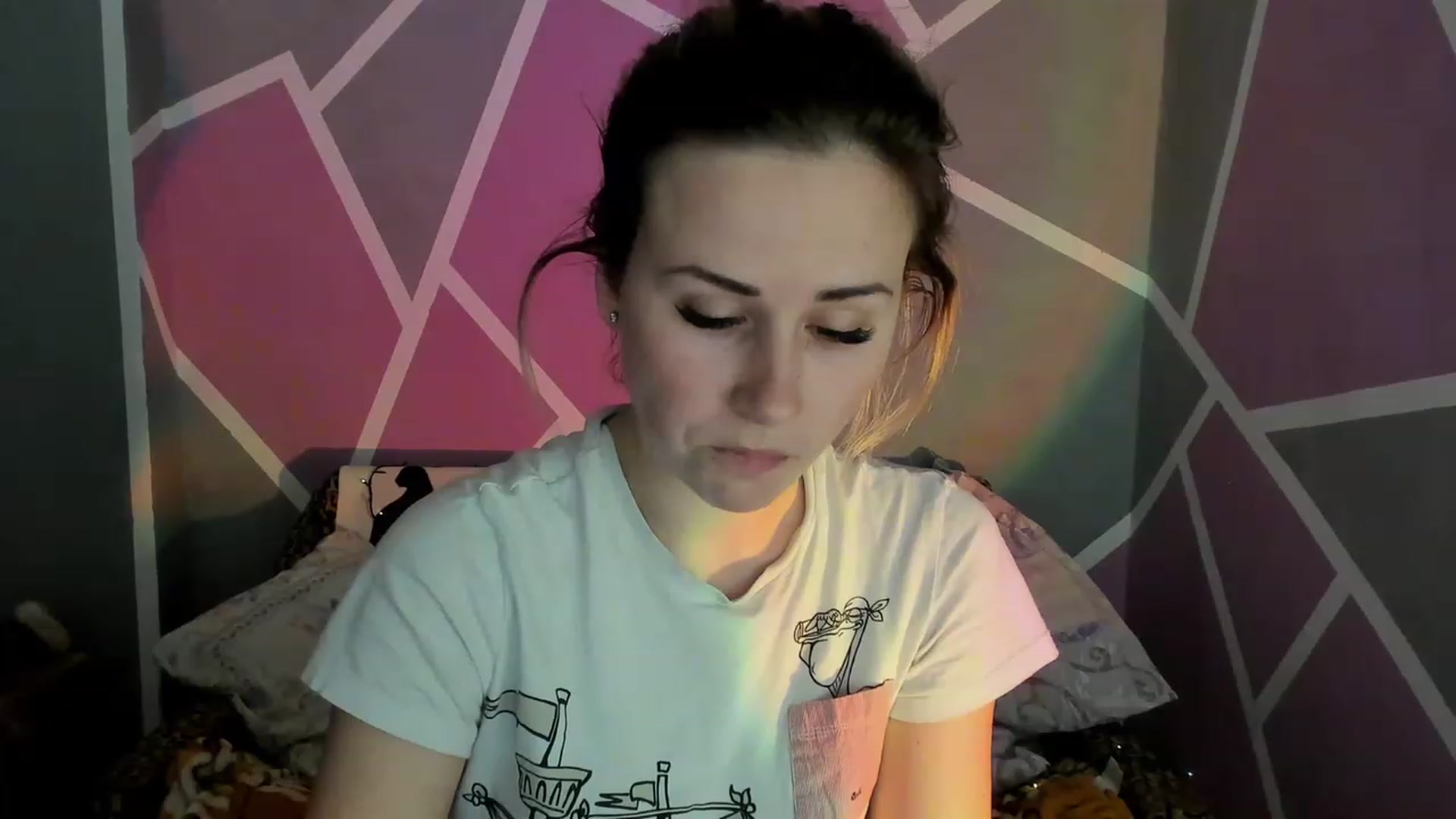 Gallery image thumbnail from Blondie_Star's myfreecams stream on, 04/09/2023, 15:20 image 6 of 20