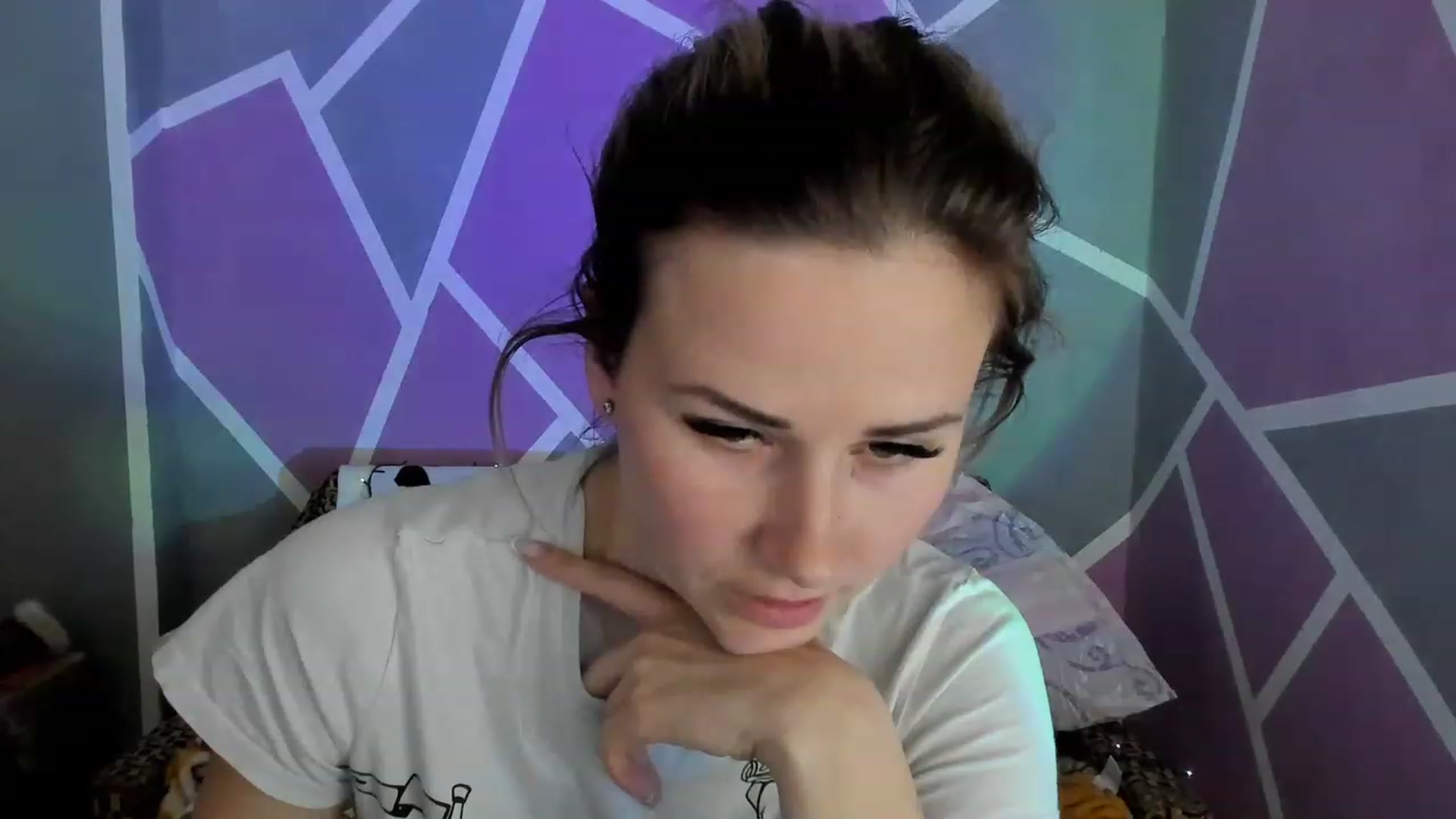 Gallery image thumbnail from Blondie_Star's myfreecams stream on, 04/09/2023, 15:20 image 5 of 20