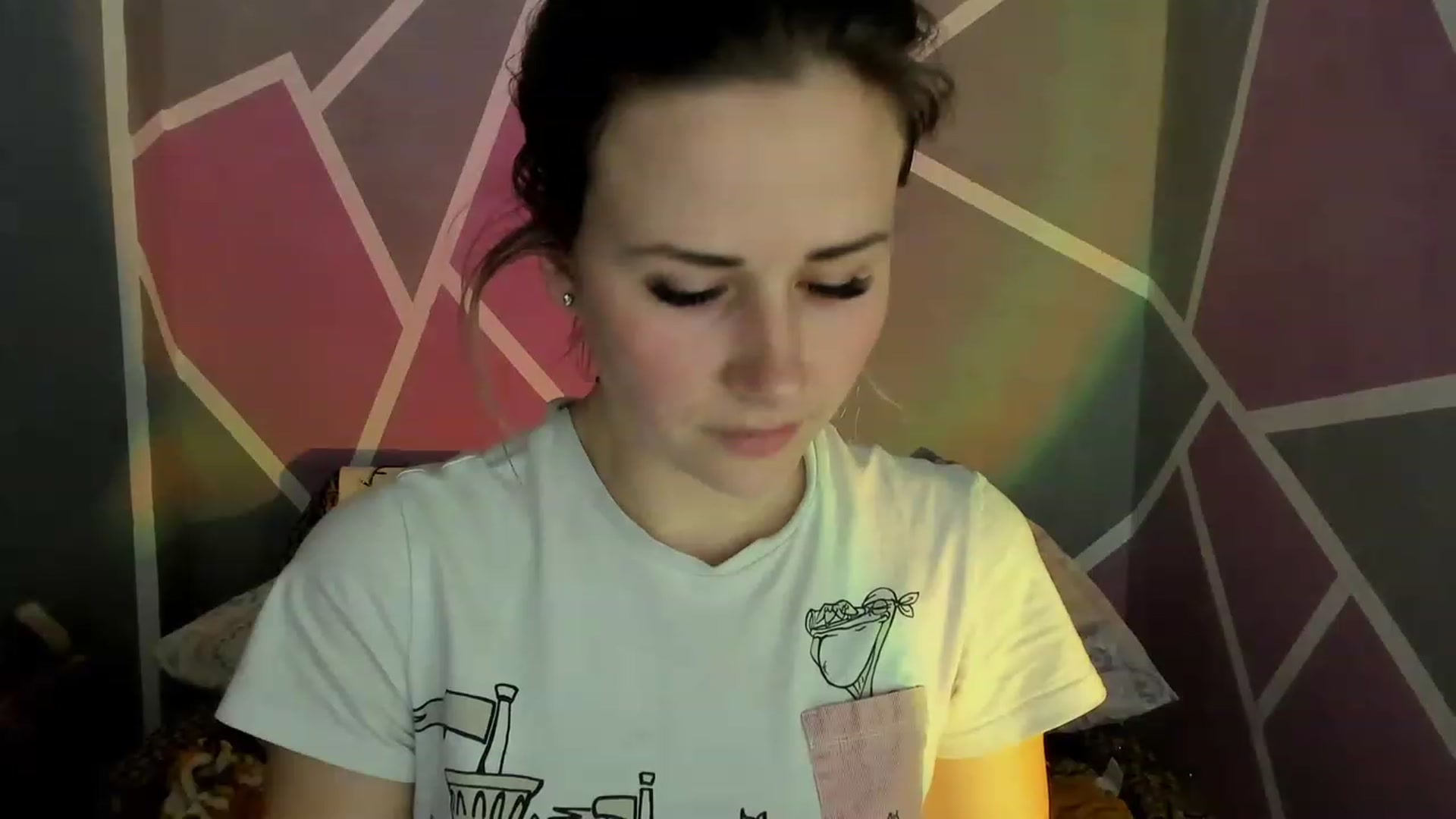 Gallery image thumbnail from Blondie_Star's myfreecams stream on, 04/09/2023, 15:20 image 14 of 20