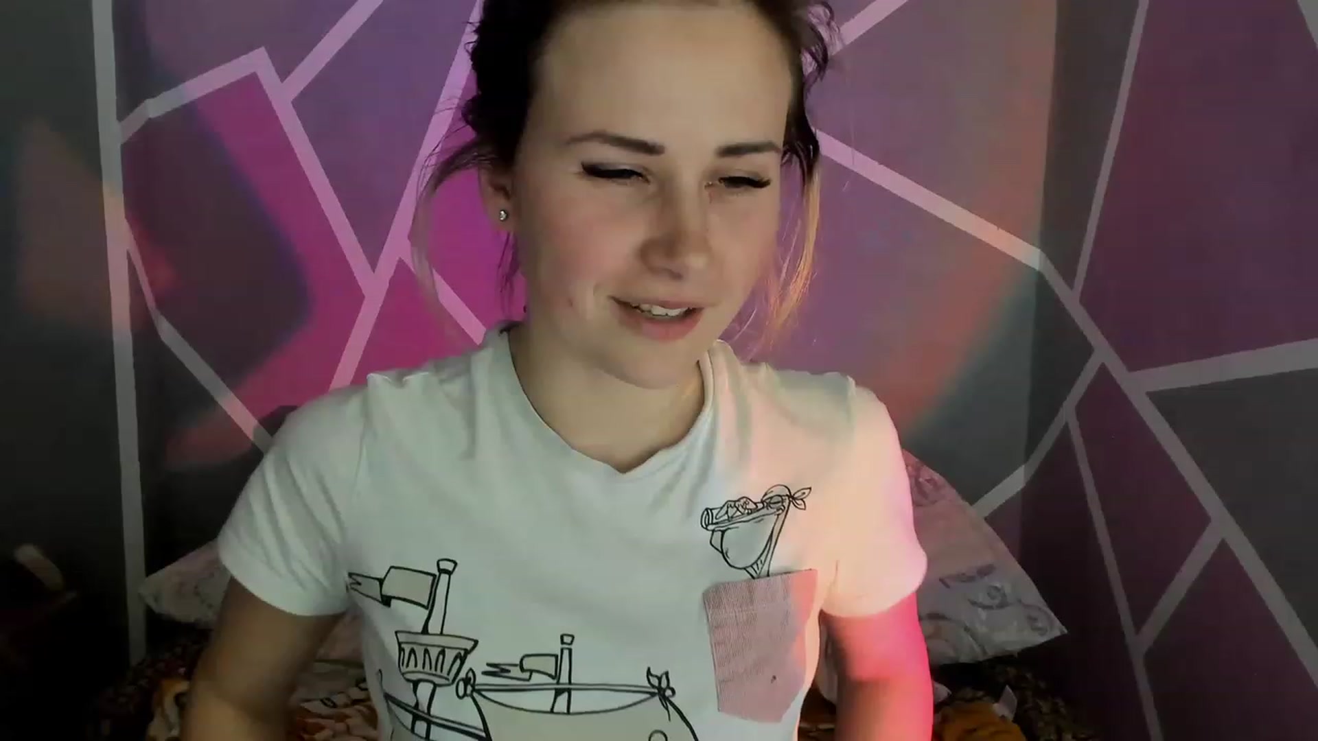 Gallery image thumbnail from Blondie_Star's myfreecams stream on, 04/09/2023, 15:20 image 12 of 20