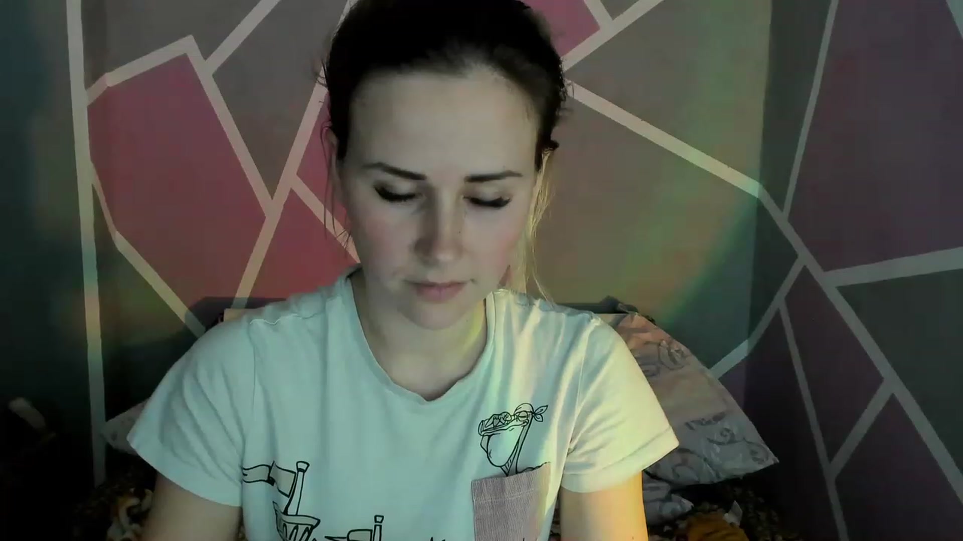 Gallery image thumbnail from Blondie_Star's myfreecams stream on, 04/09/2023, 15:29 image 13 of 20