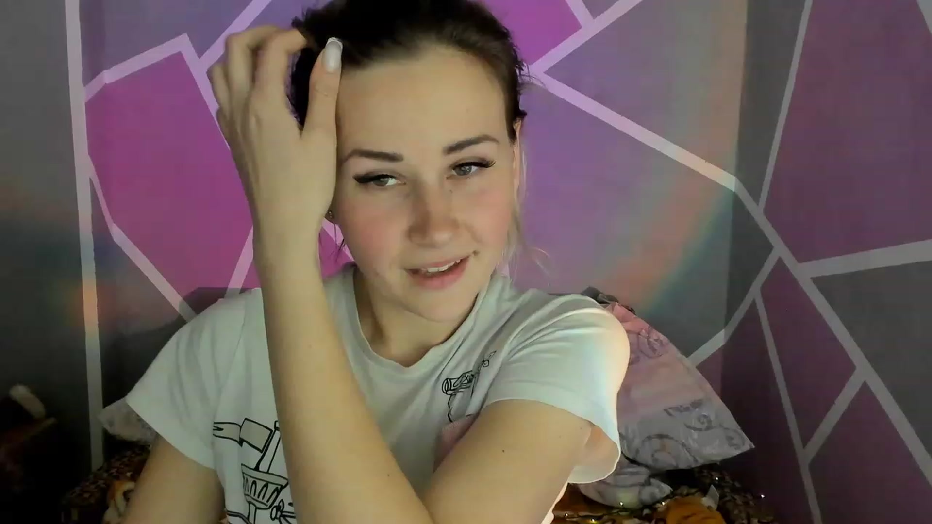 Gallery image thumbnail from Blondie_Star's myfreecams stream on, 04/09/2023, 15:29 image 2 of 20