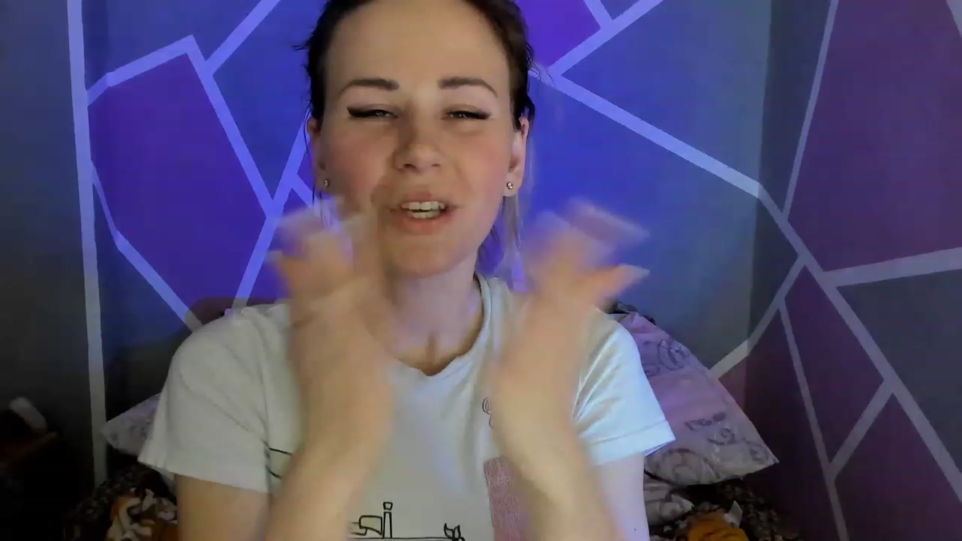 Gallery image thumbnail from Blondie_Star's myfreecams stream on, 04/09/2023, 15:29 image 20 of 20