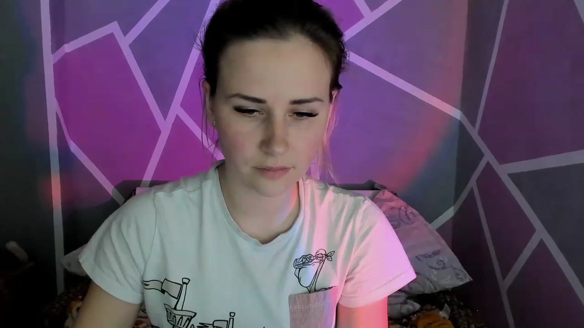 Gallery image thumbnail from Blondie_Star's myfreecams stream on, 04/09/2023, 15:29 image 15 of 20