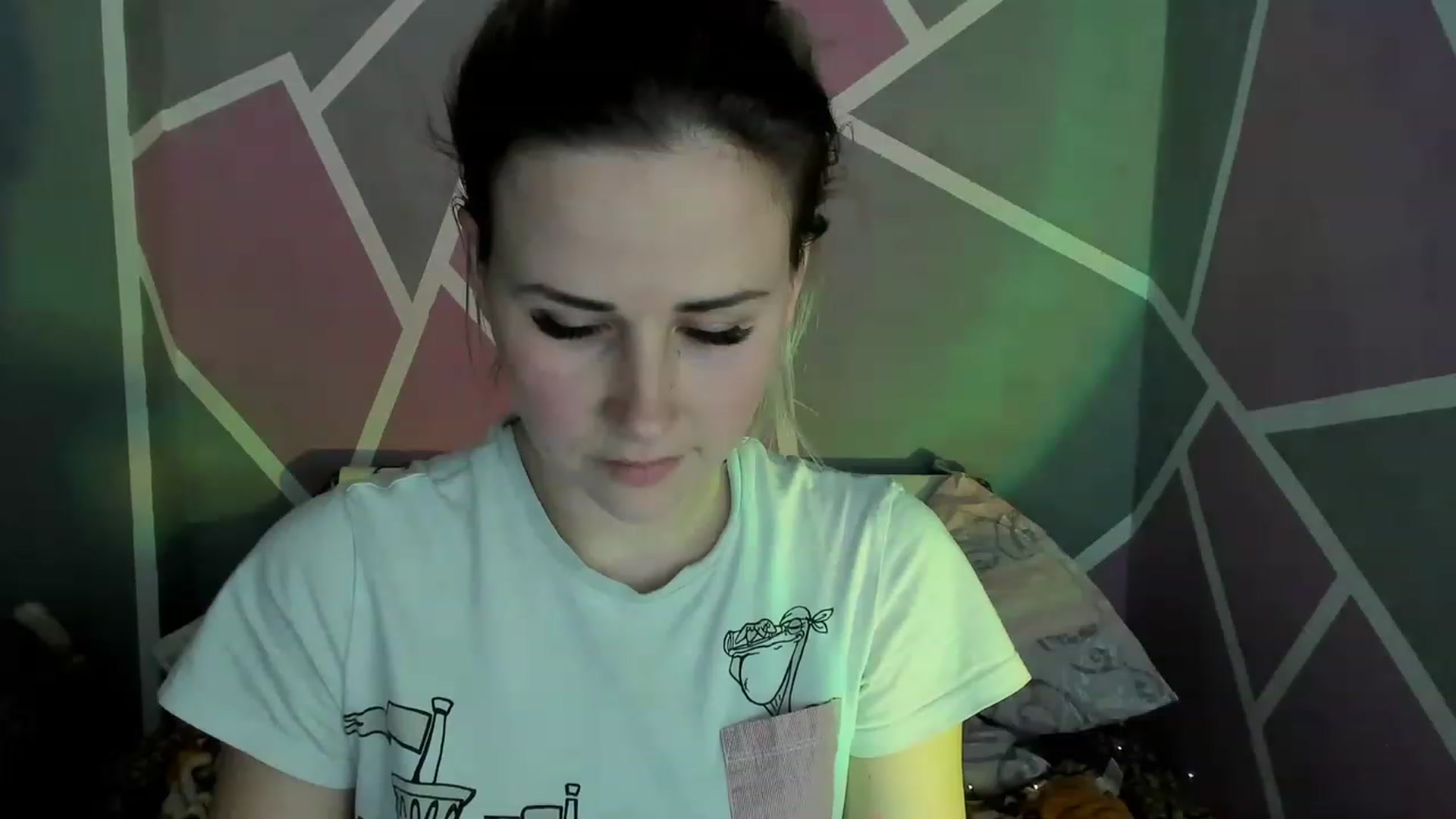 Gallery image thumbnail from Blondie_Star's myfreecams stream on, 04/09/2023, 15:29 image 9 of 20