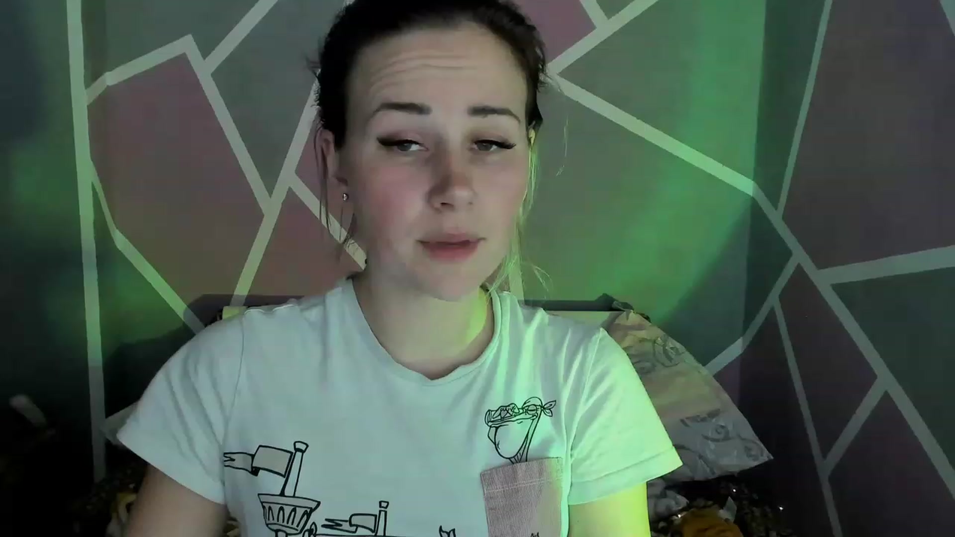 Gallery image thumbnail from Blondie_Star's myfreecams stream on, 04/09/2023, 15:29 image 5 of 20