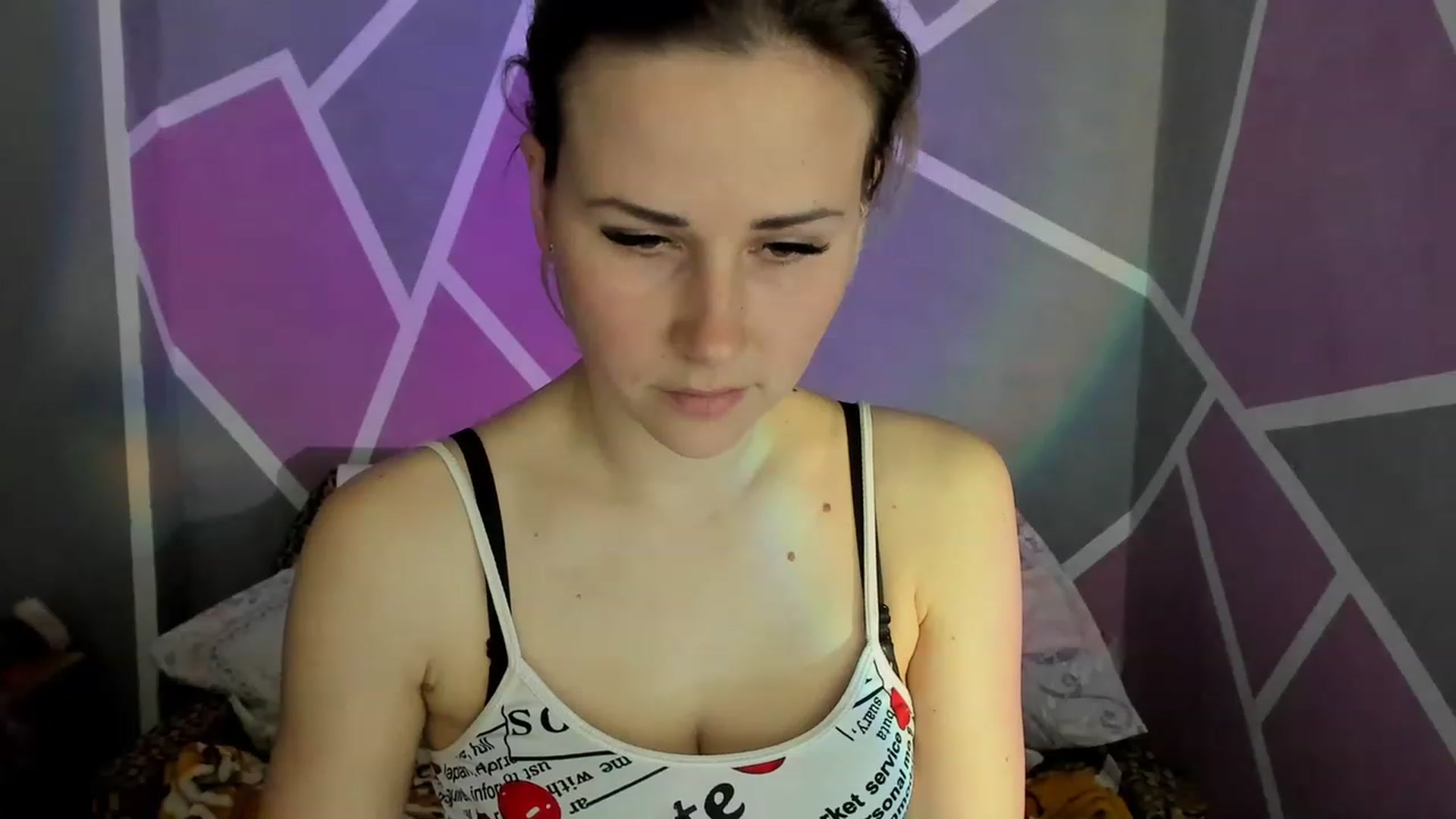 Gallery image thumbnail from Blondie_Star's myfreecams stream on, 04/10/2023, 15:03 image 6 of 20