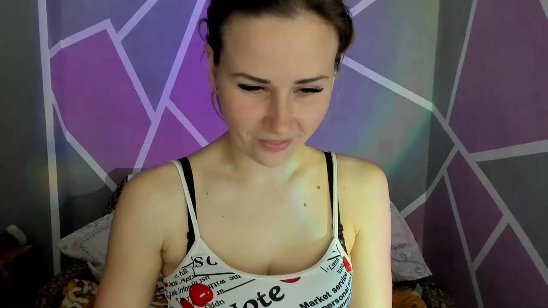 Gallery image thumbnail from Blondie_Star's myfreecams stream on, 04/10/2023, 15:03 image 4 of 20