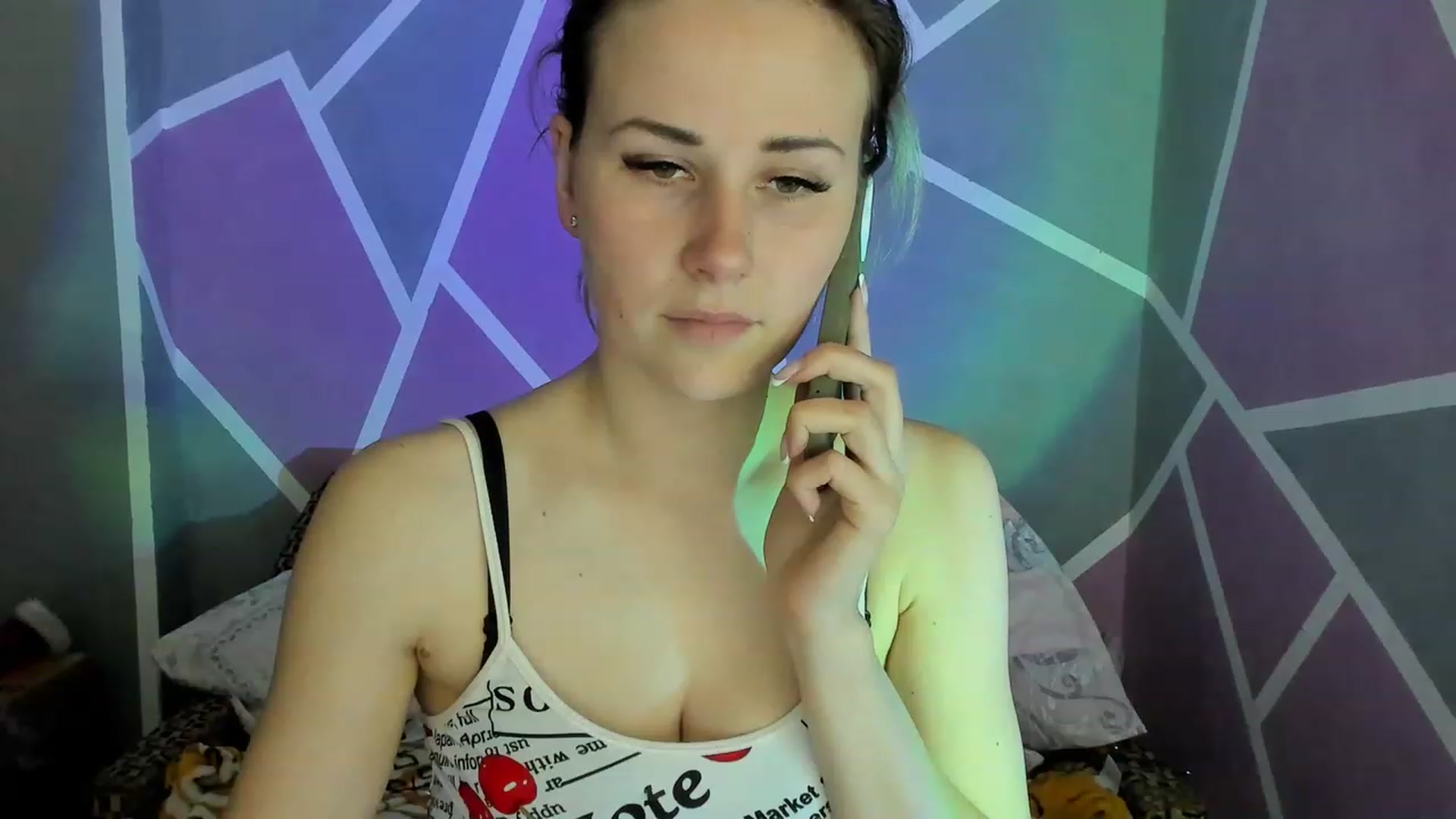 Gallery image thumbnail from Blondie_Star's myfreecams stream on, 04/10/2023, 15:03 image 8 of 20