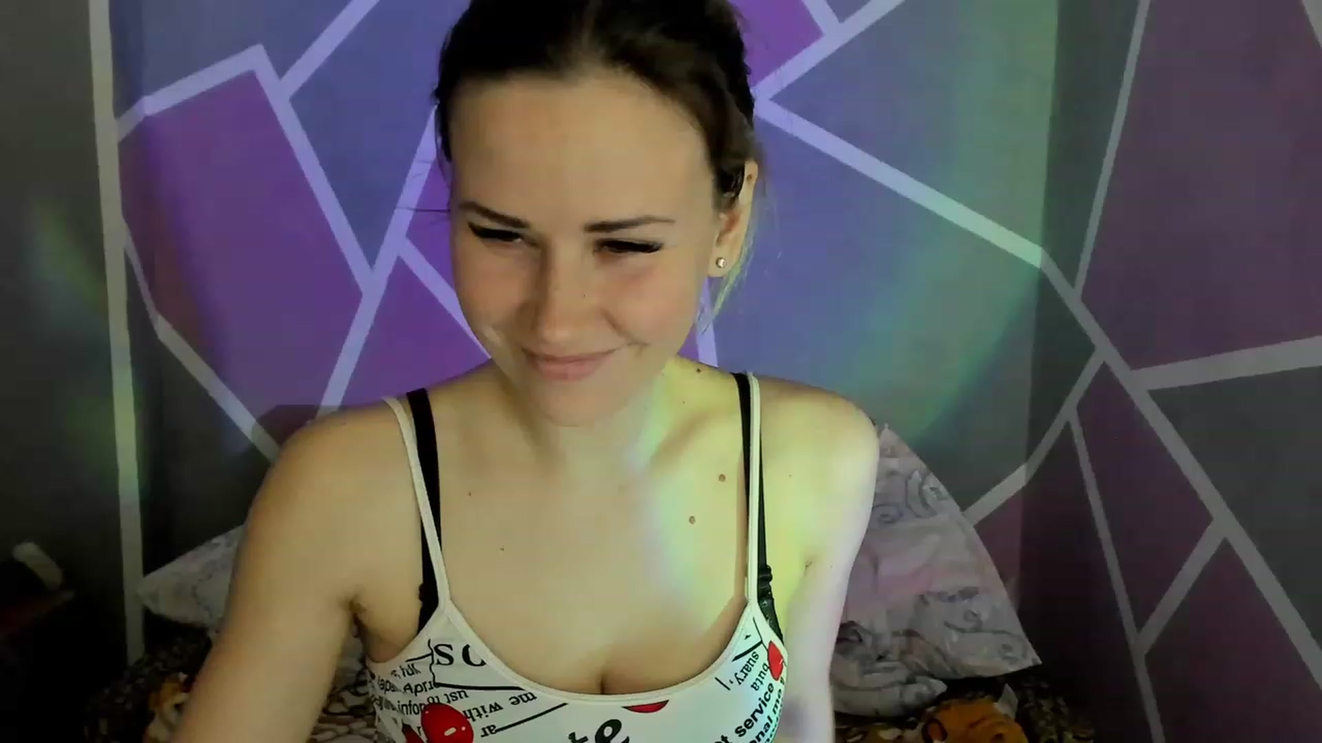 Gallery image thumbnail from Blondie_Star's myfreecams stream on, 04/10/2023, 15:03 image 1 of 20
