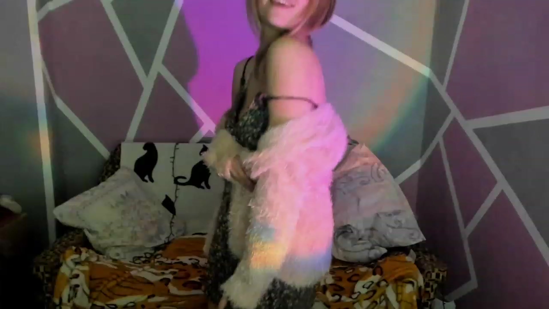 Gallery image thumbnail from Blondie_Star's myfreecams stream on, 04/13/2023, 15:54 image 17 of 20