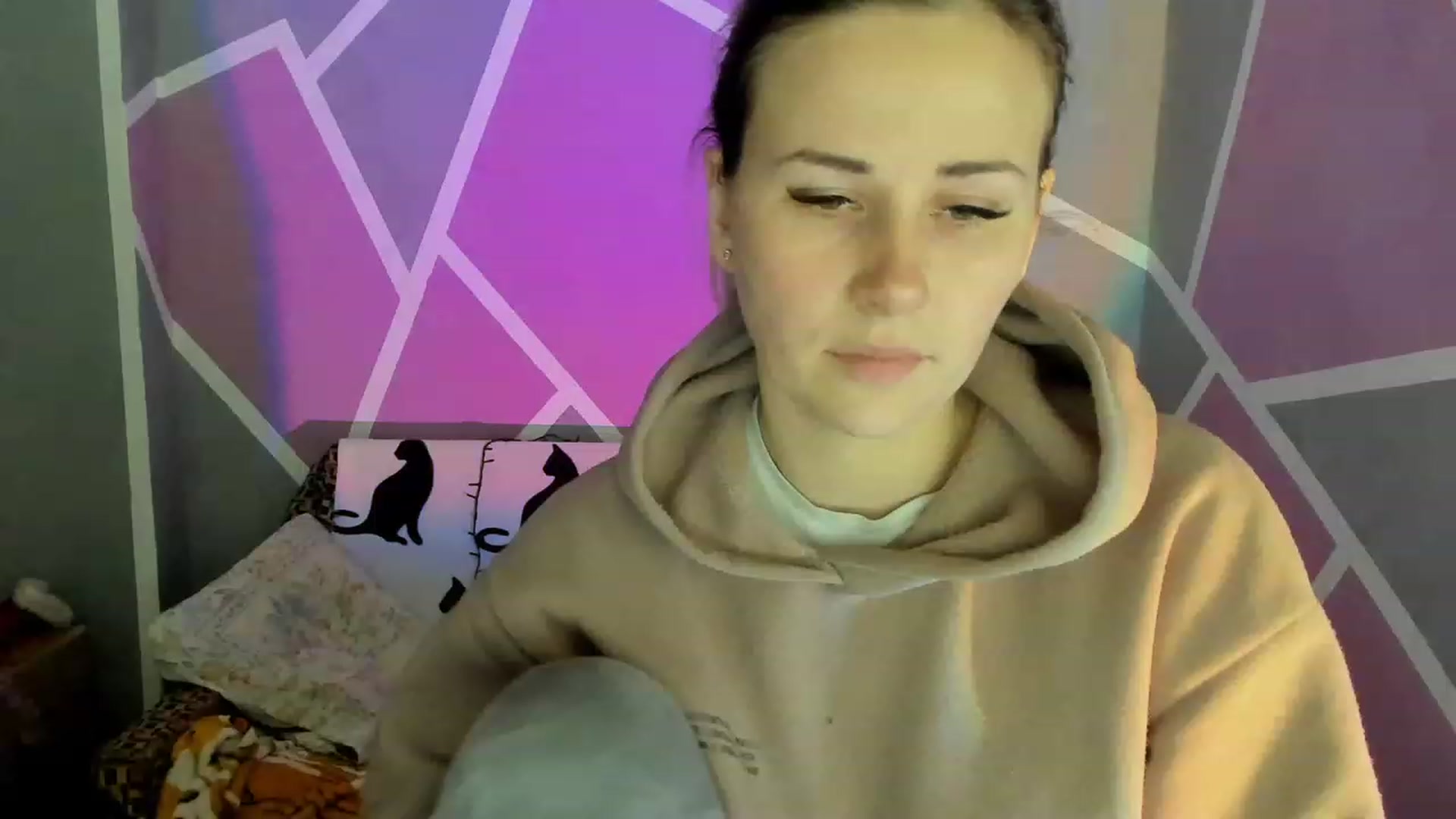 Gallery image thumbnail from Blondie_Star's myfreecams stream on, 04/20/2023, 15:08 image 15 of 20