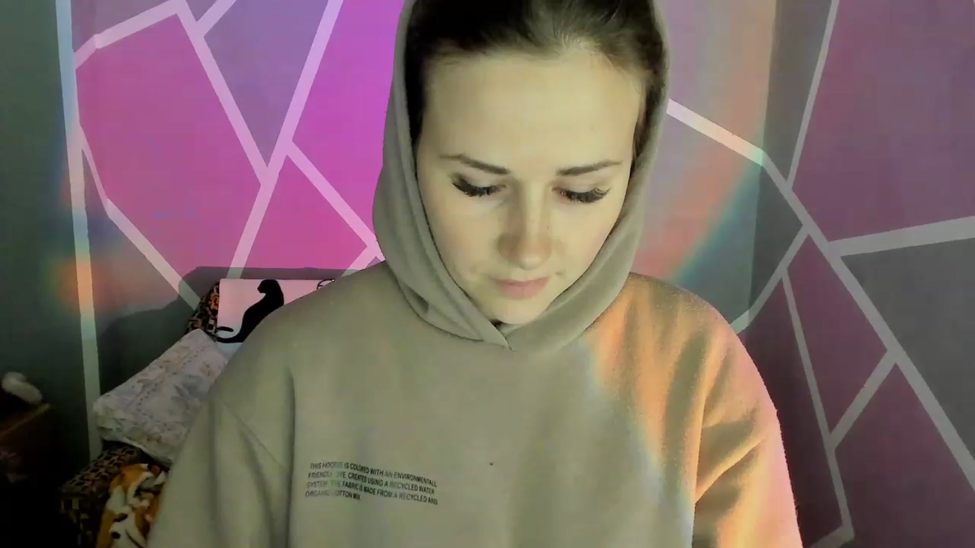 Gallery image thumbnail from Blondie_Star's myfreecams stream on, 04/20/2023, 16:25 image 17 of 20