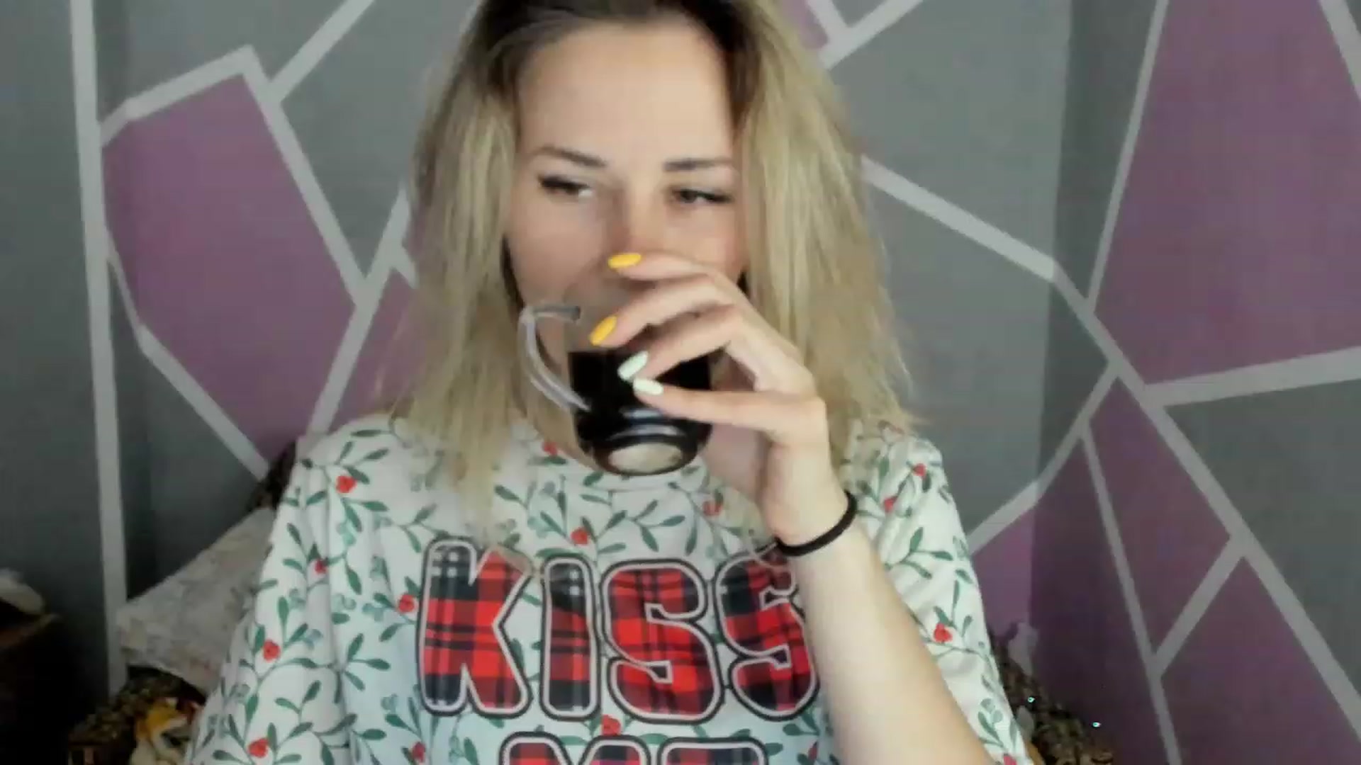 Gallery image thumbnail from Blondie_Star's myfreecams stream on, 04/29/2023, 15:54 image 2 of 20