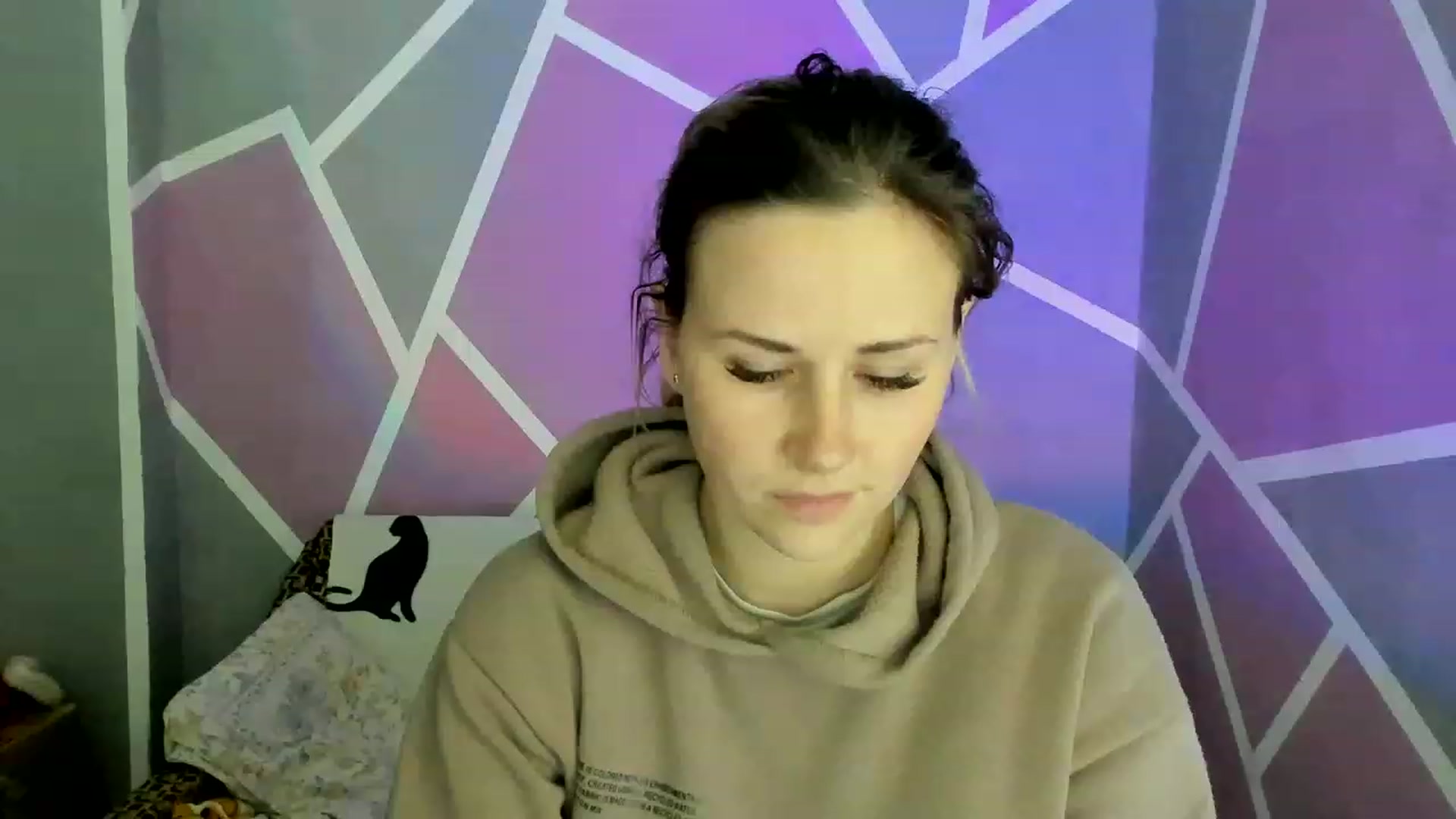 Gallery image thumbnail from Blondie_Star's myfreecams stream on, 05/03/2023, 17:19 image 7 of 20