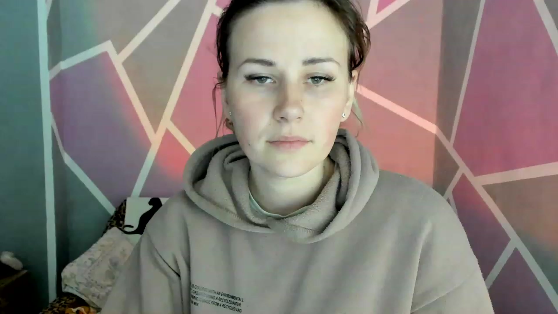 Gallery image thumbnail from Blondie_Star's myfreecams stream on, 05/03/2023, 17:19 image 2 of 20