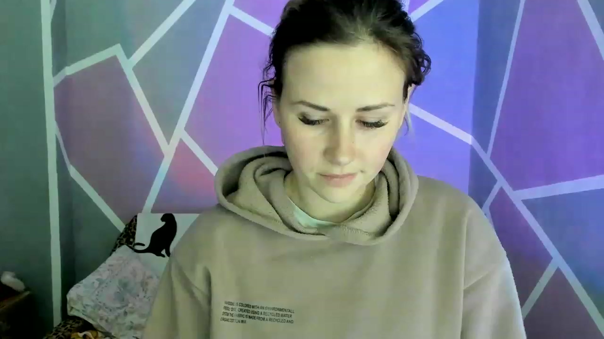Gallery image thumbnail from Blondie_Star's myfreecams stream on, 05/03/2023, 17:19 image 12 of 20