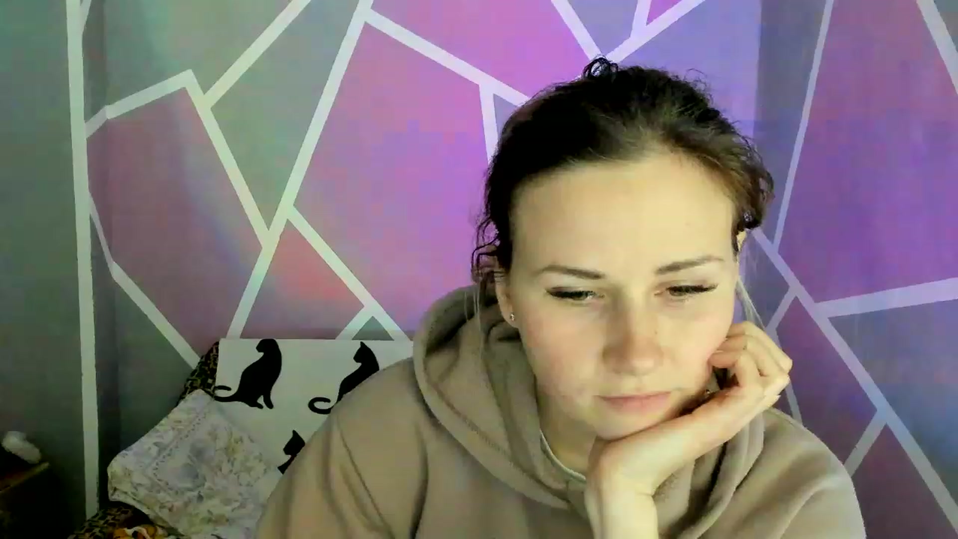 Gallery image thumbnail from Blondie_Star's myfreecams stream on, 05/03/2023, 17:19 image 10 of 20