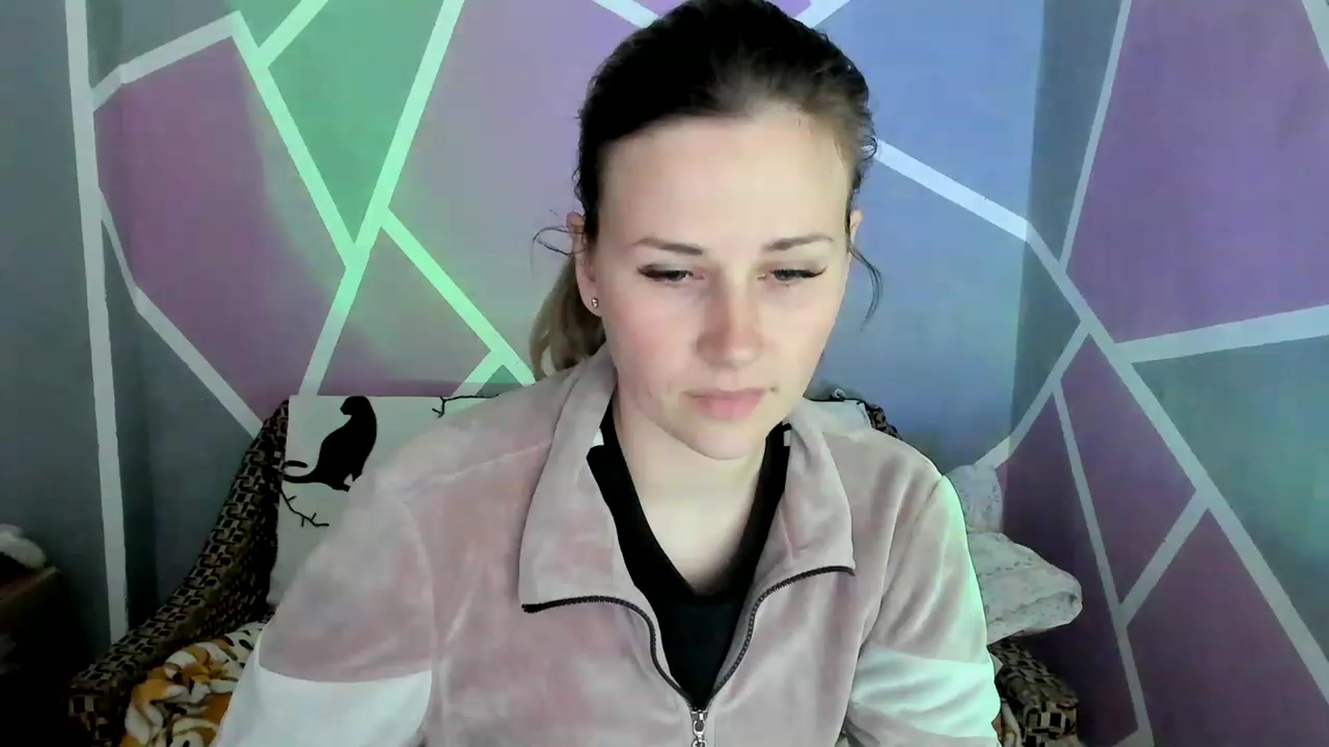 Gallery image thumbnail from Blondie_Star's myfreecams stream on, 05/07/2023, 14:59 image 15 of 20