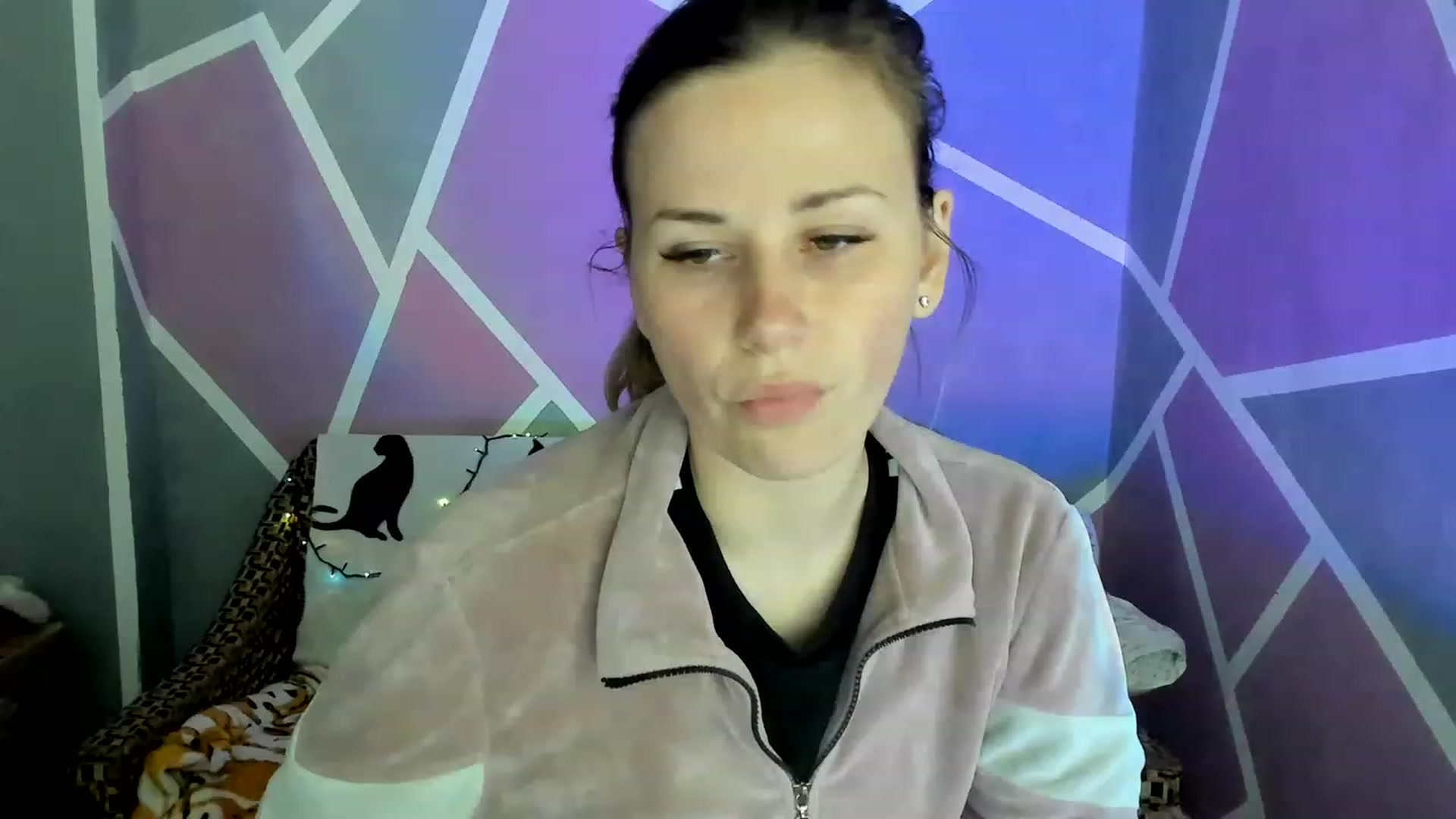 Gallery image thumbnail from Blondie_Star's myfreecams stream on, 05/07/2023, 14:59 image 11 of 20