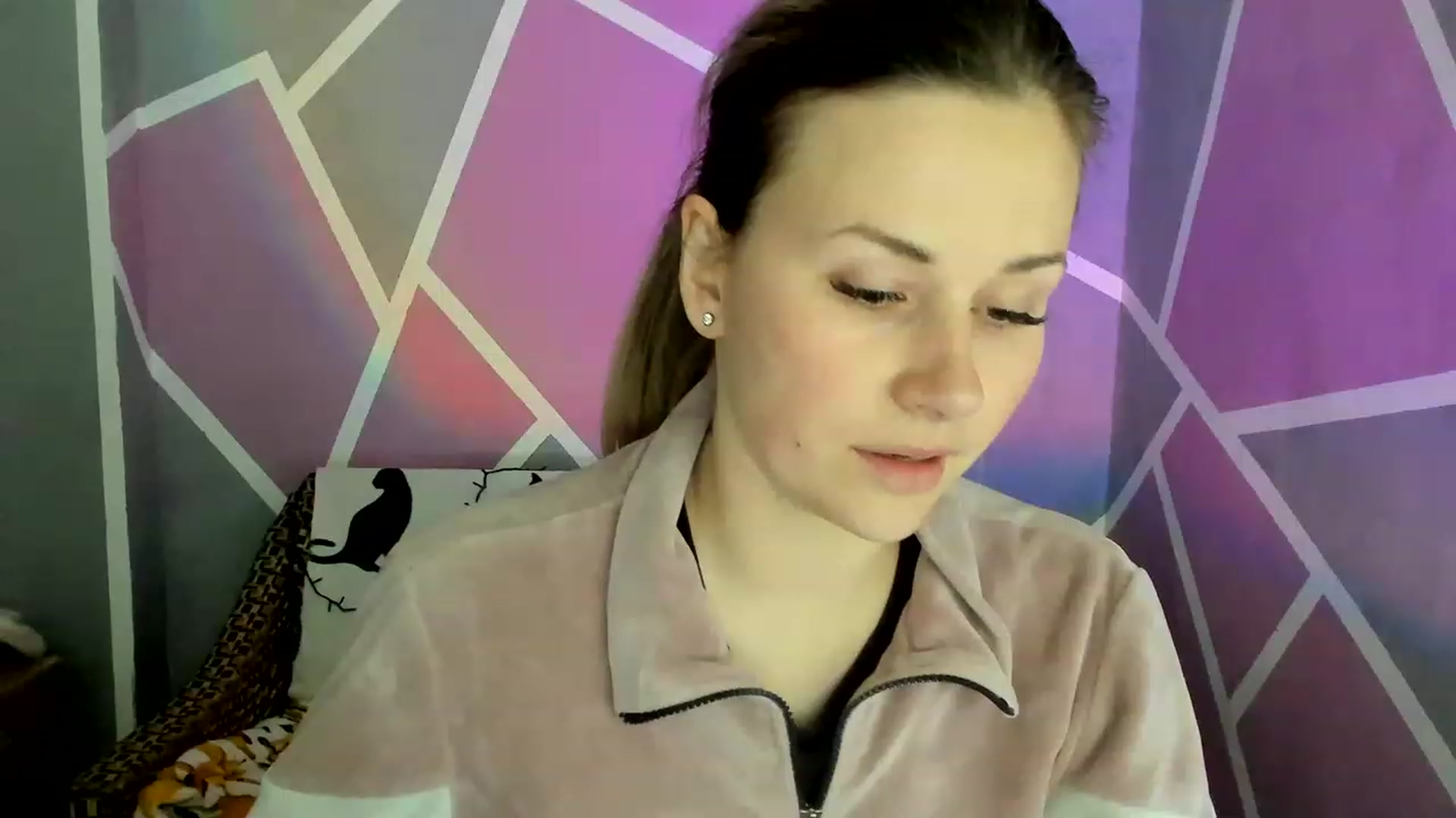 Gallery image thumbnail from Blondie_Star's myfreecams stream on, 05/07/2023, 16:13 image 11 of 20