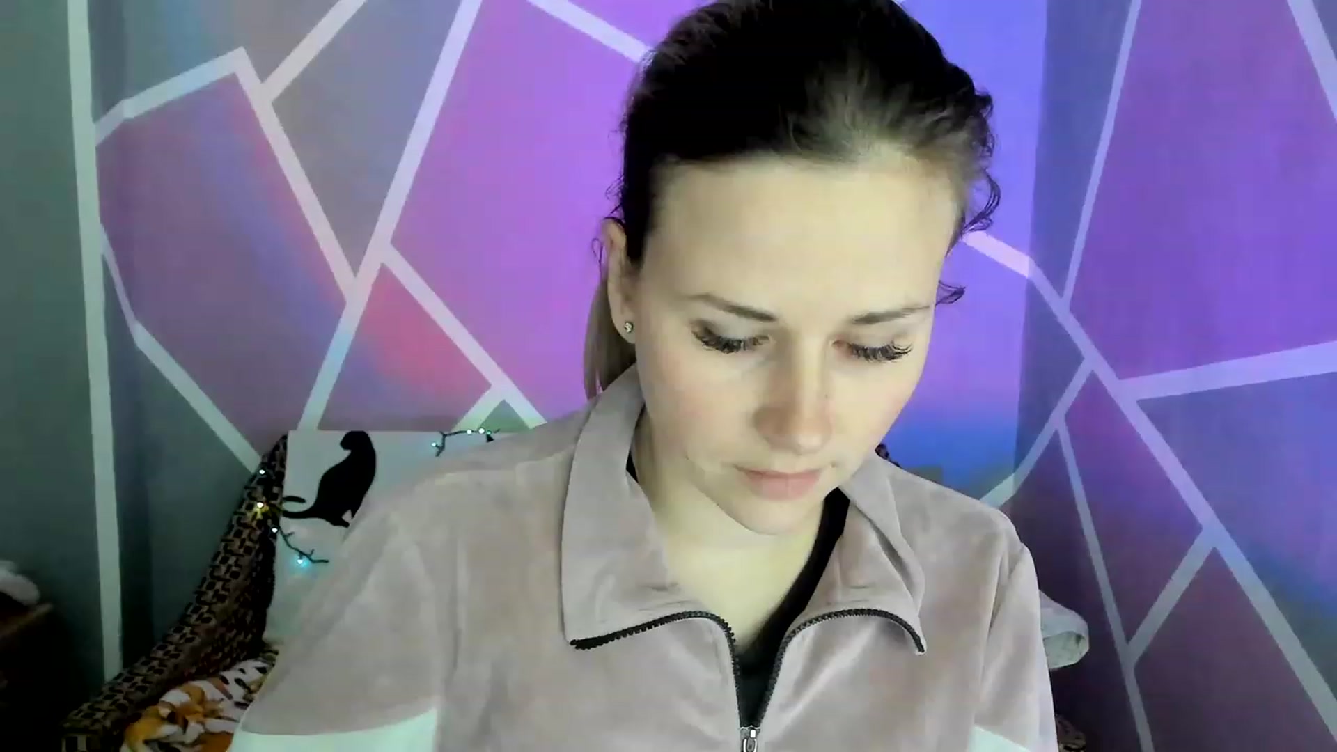 Gallery image thumbnail from Blondie_Star's myfreecams stream on, 05/07/2023, 16:13 image 10 of 20
