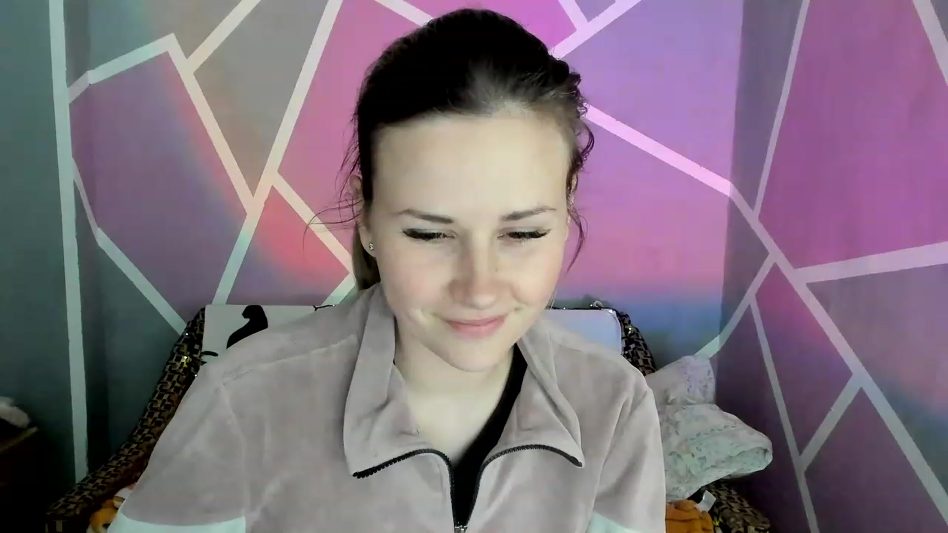 Gallery image thumbnail from Blondie_Star's myfreecams stream on, 05/07/2023, 16:13 image 2 of 20