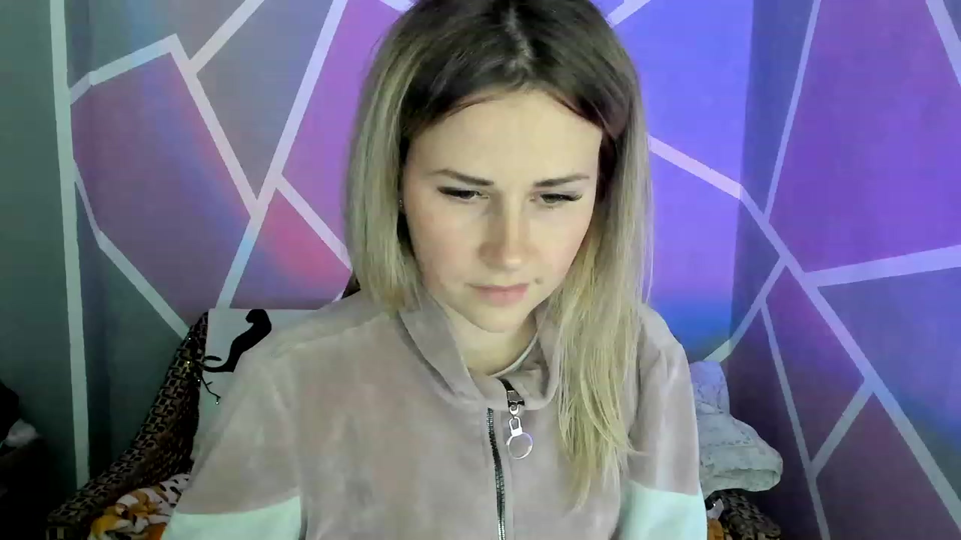 Gallery image thumbnail from Blondie_Star's myfreecams stream on, 05/08/2023, 20:18 image 18 of 20