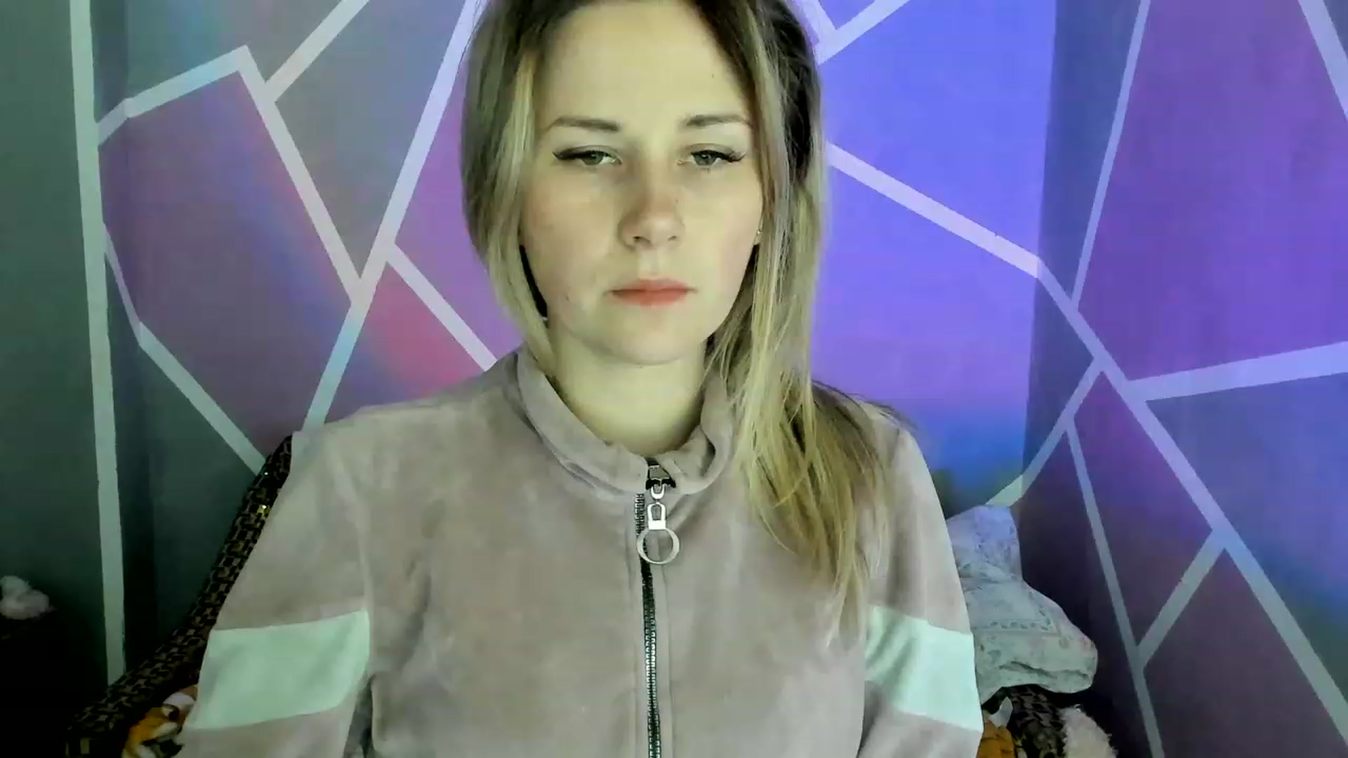 Gallery image thumbnail from Blondie_Star's myfreecams stream on, 05/10/2023, 17:10 image 2 of 20