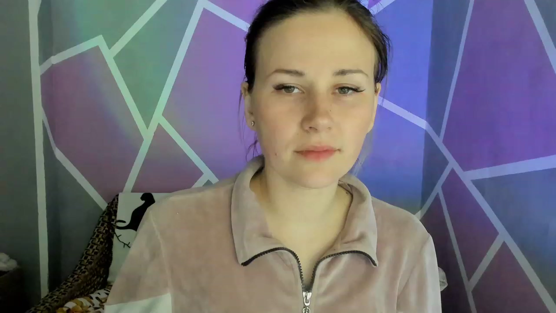 Gallery image thumbnail from Blondie_Star's myfreecams stream on, 05/12/2023, 17:43 image 11 of 20