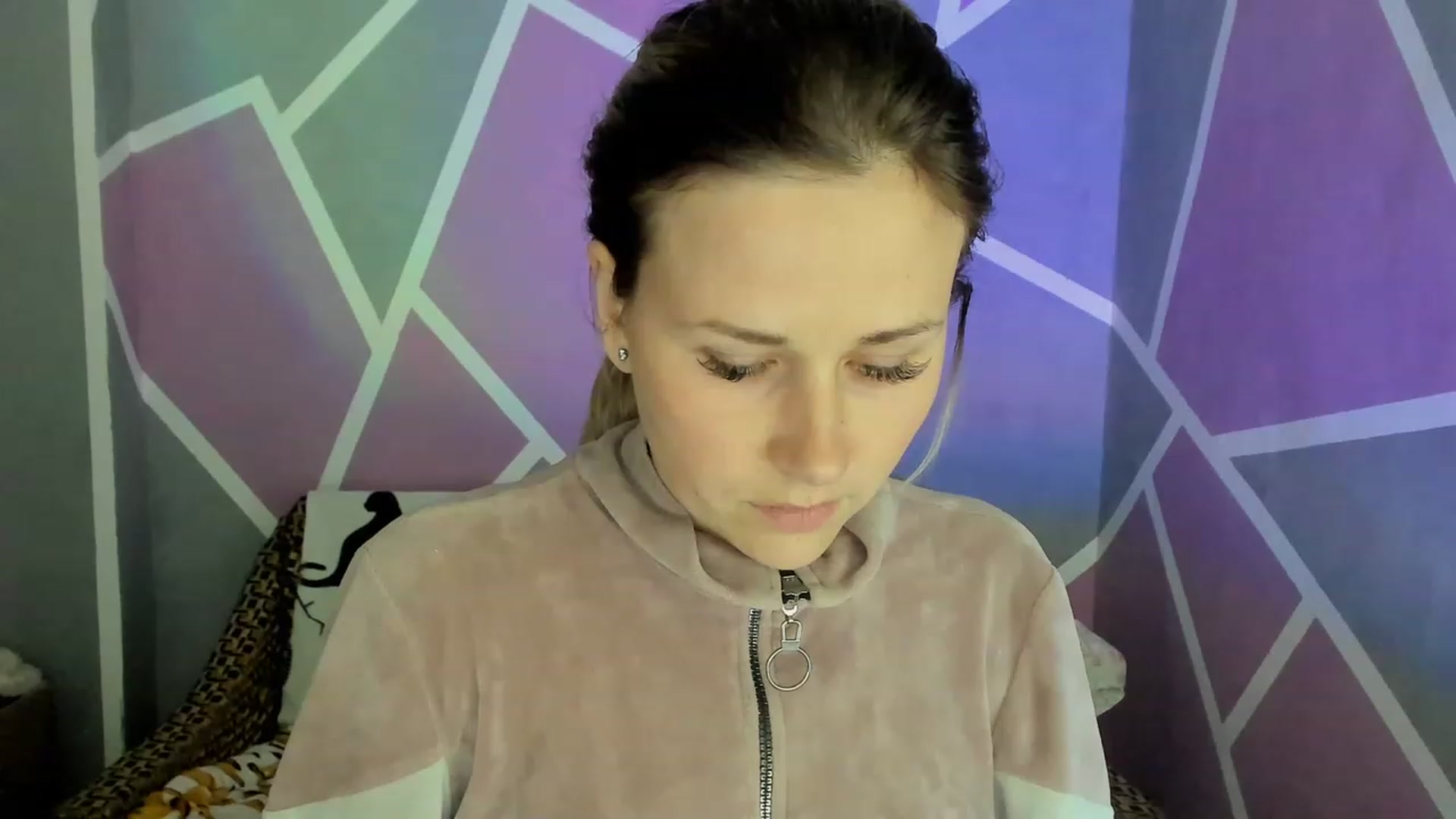 Gallery image thumbnail from Blondie_Star's myfreecams stream on, 05/16/2023, 18:56 image 19 of 20