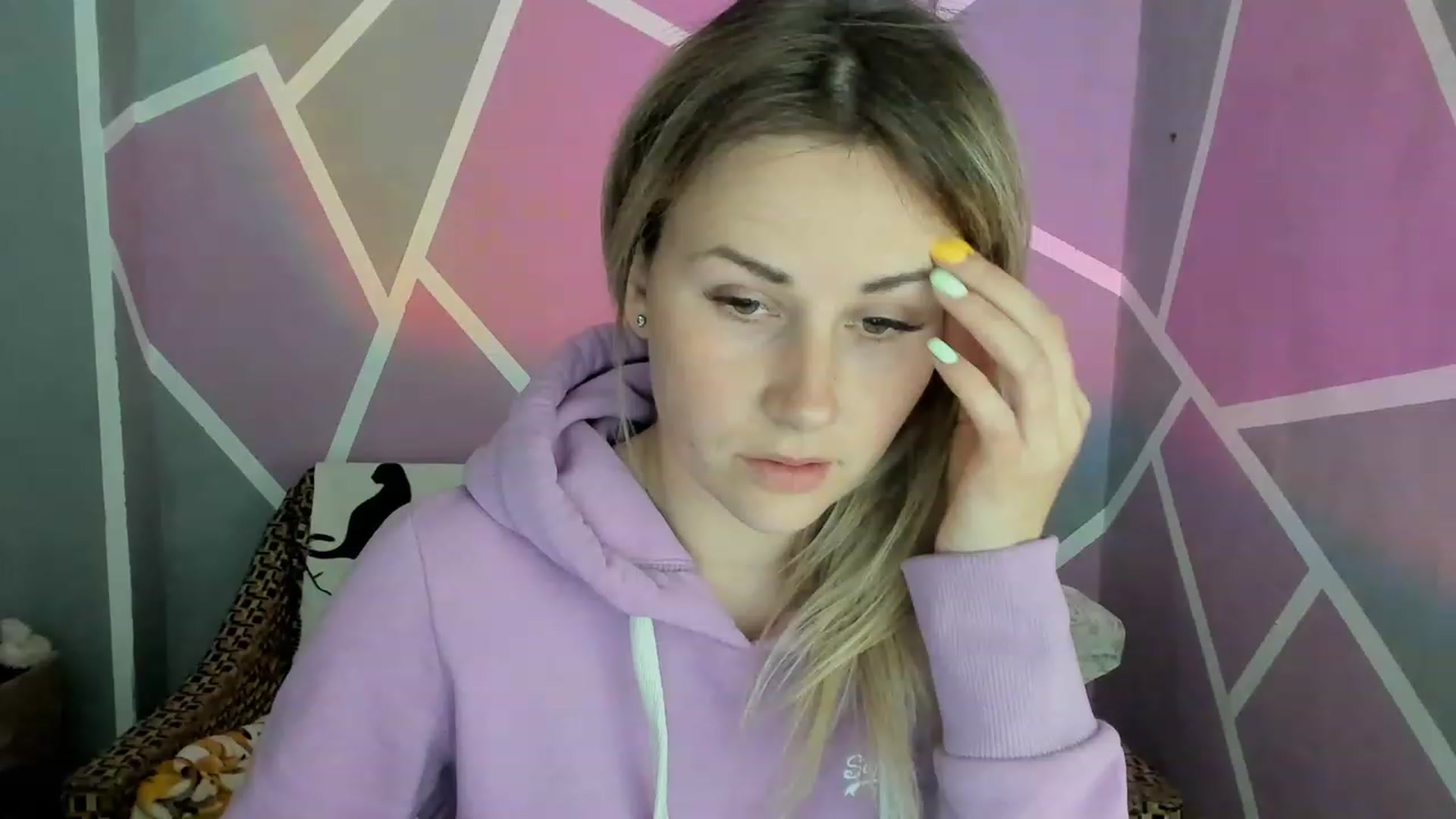 Gallery image thumbnail from Blondie_Star's myfreecams stream on, 05/17/2023, 19:57 image 7 of 20