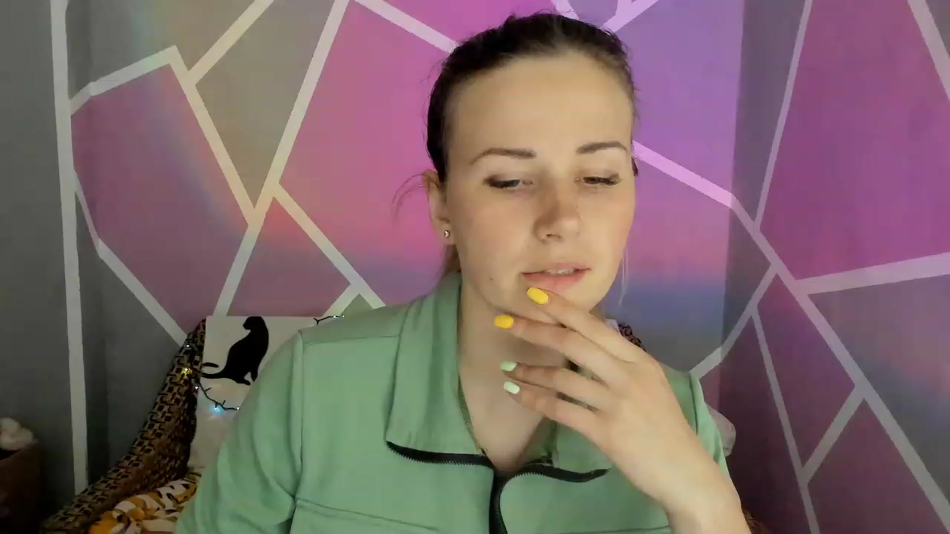 Gallery image thumbnail from Blondie_Star's myfreecams stream on, 05/20/2023, 15:09 image 14 of 20