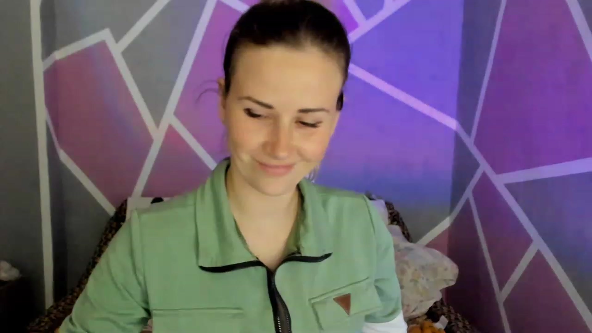 Gallery image thumbnail from Blondie_Star's myfreecams stream on, 05/20/2023, 15:09 image 15 of 20