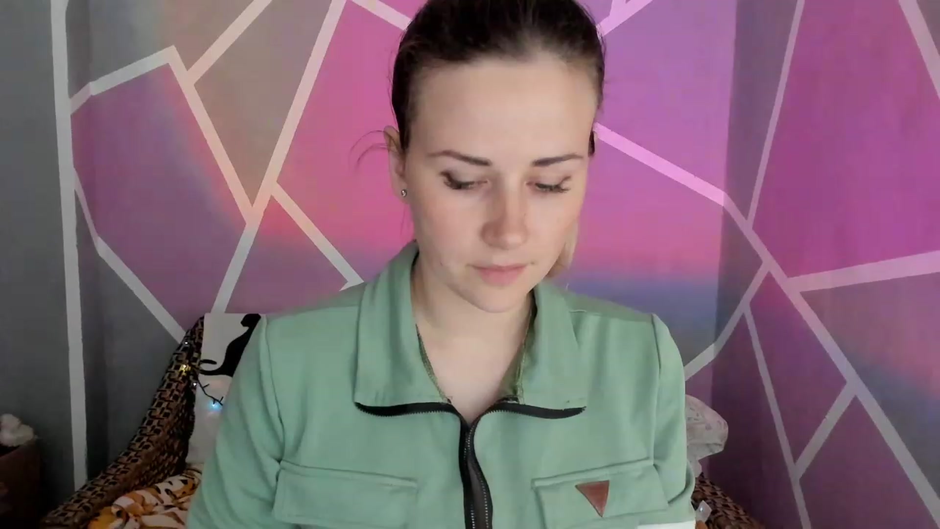 Gallery image thumbnail from Blondie_Star's myfreecams stream on, 05/20/2023, 15:09 image 12 of 20