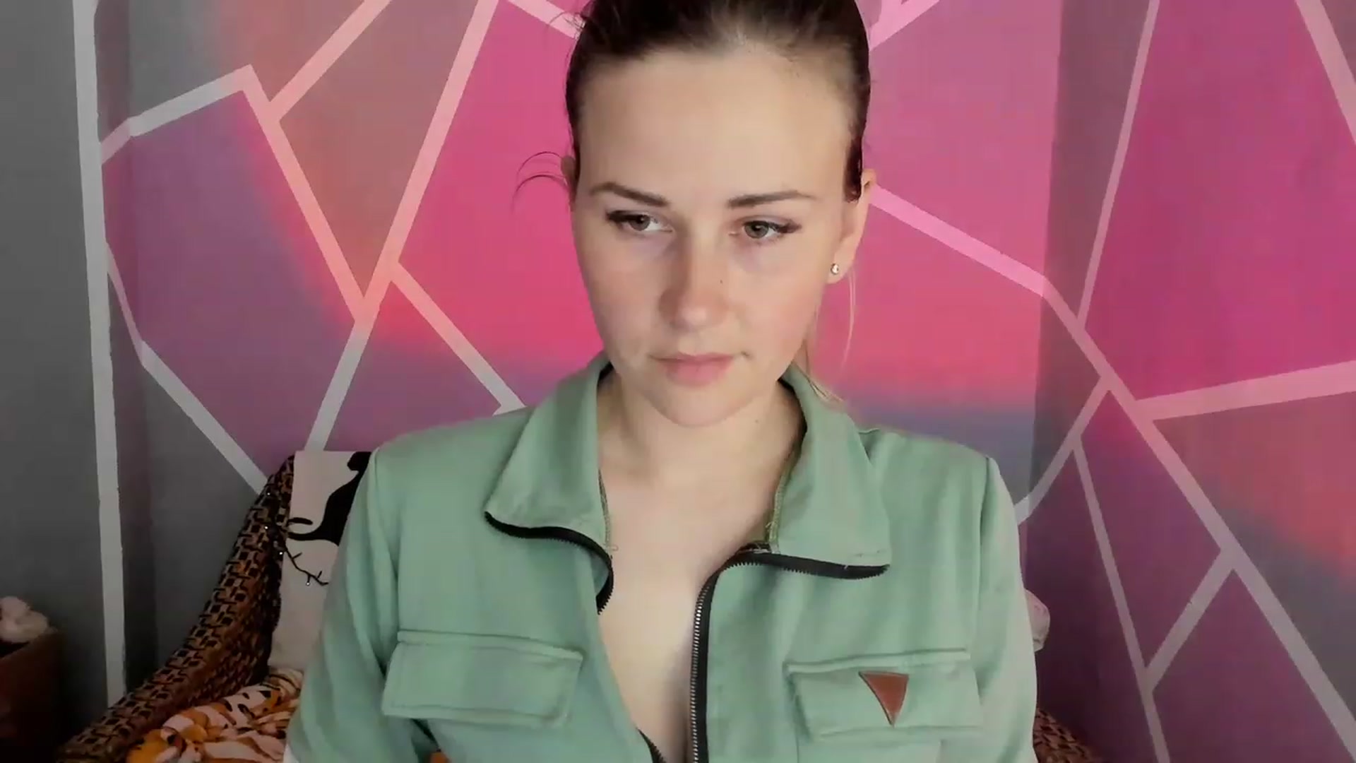 Gallery image thumbnail from Blondie_Star's myfreecams stream on, 05/20/2023, 15:09 image 2 of 20